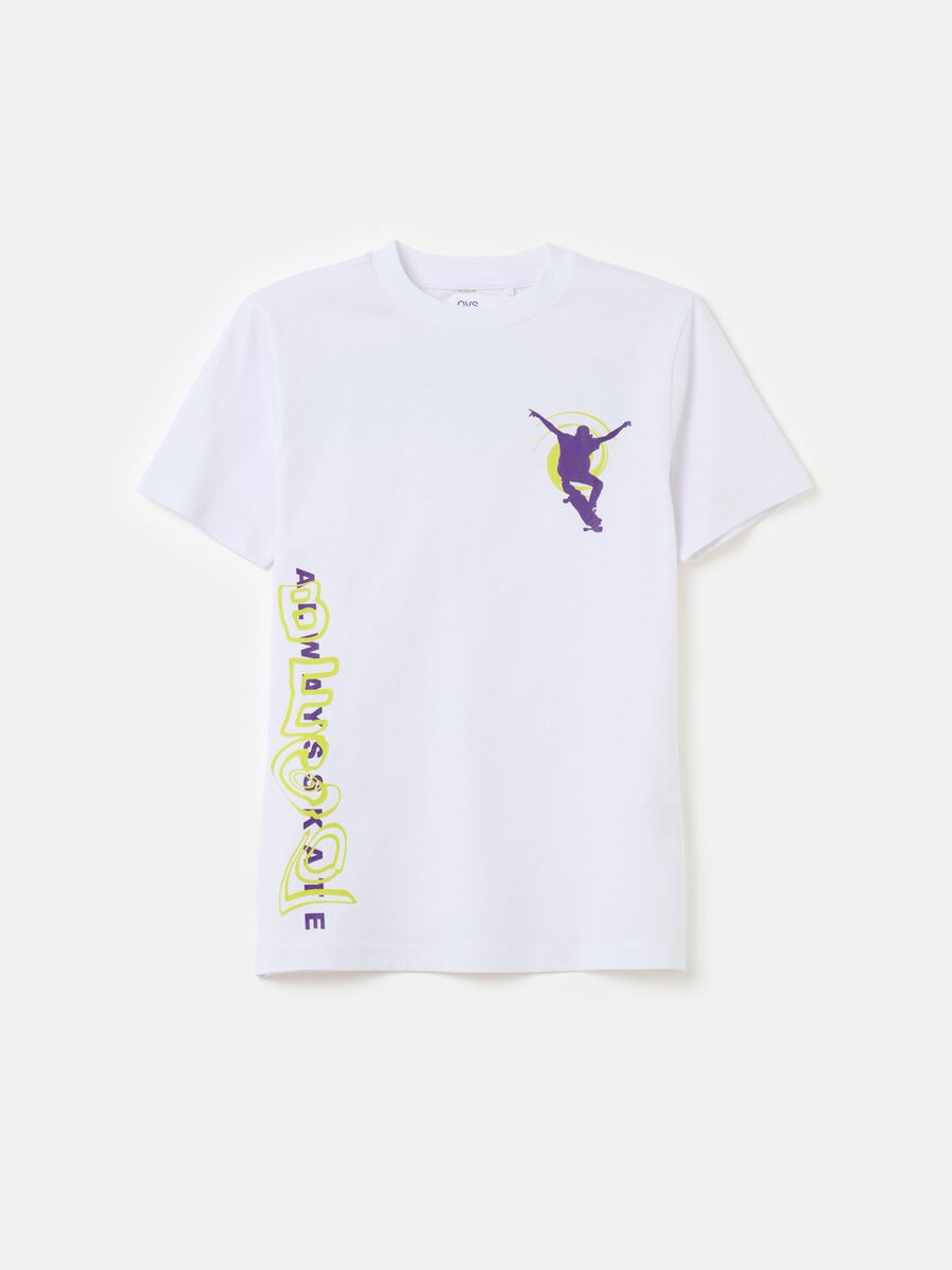 Camiseta de algodón con estampado patinador_0