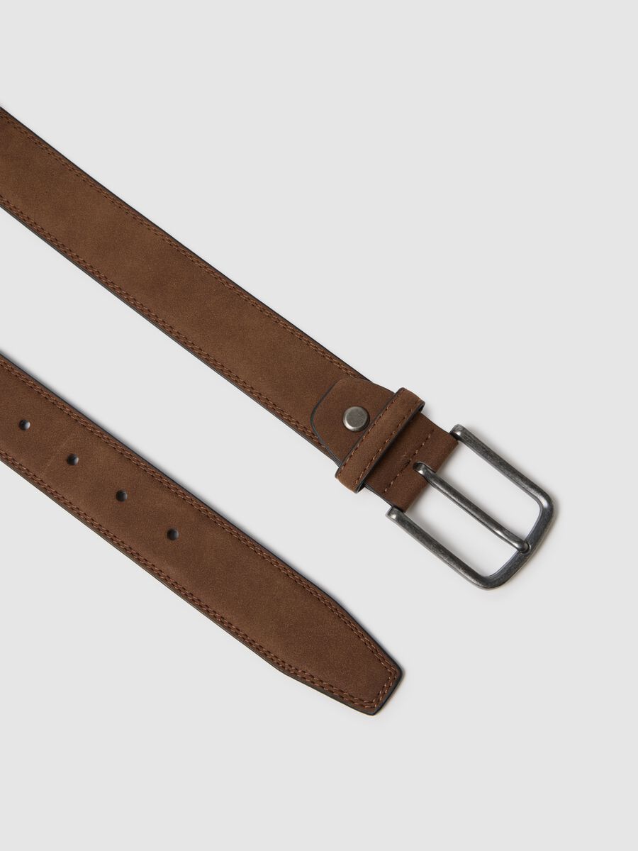 Brown belt with classic buckle_1