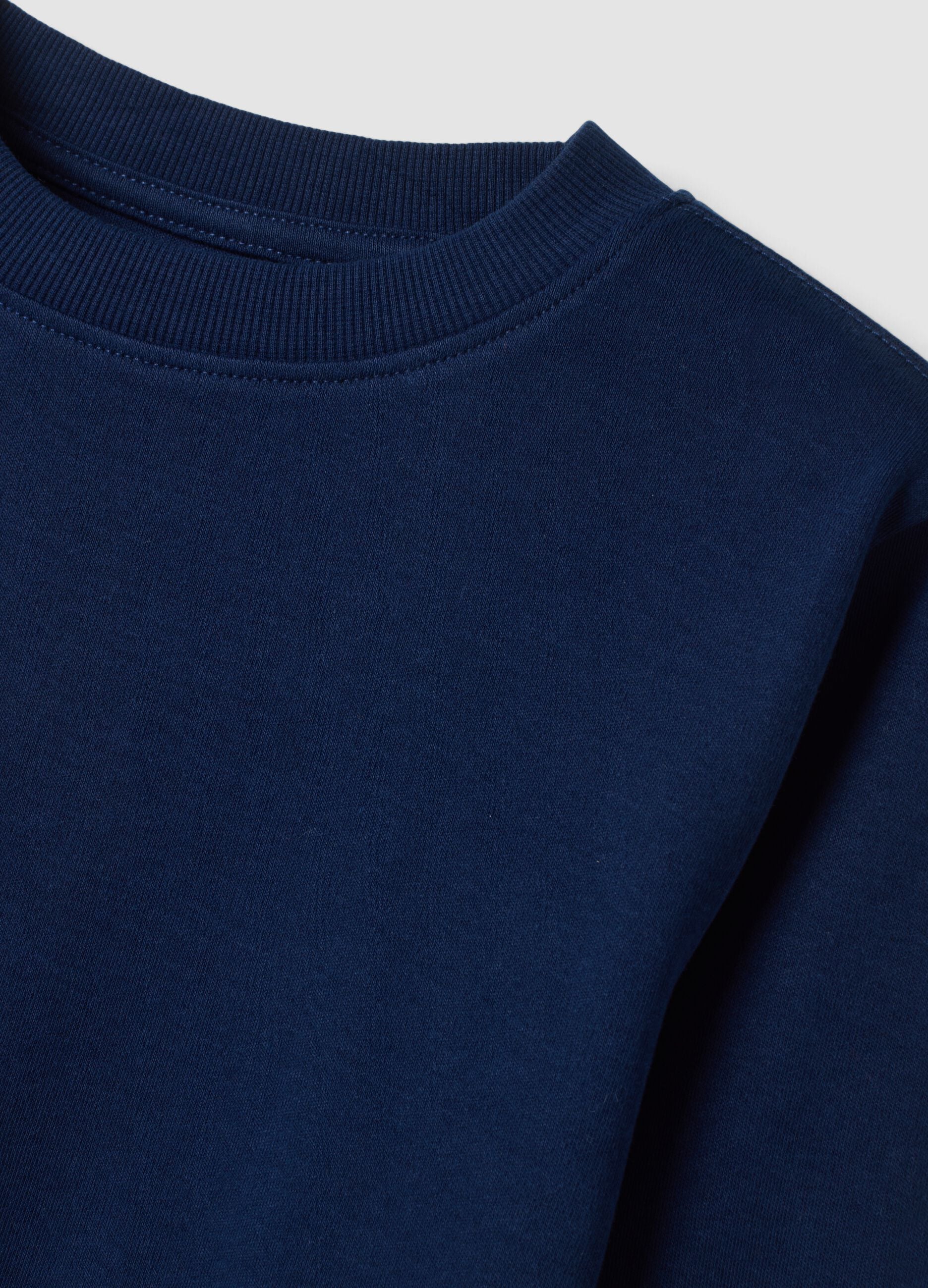 T-shirt blu navy in puro cotone organico con girocollo