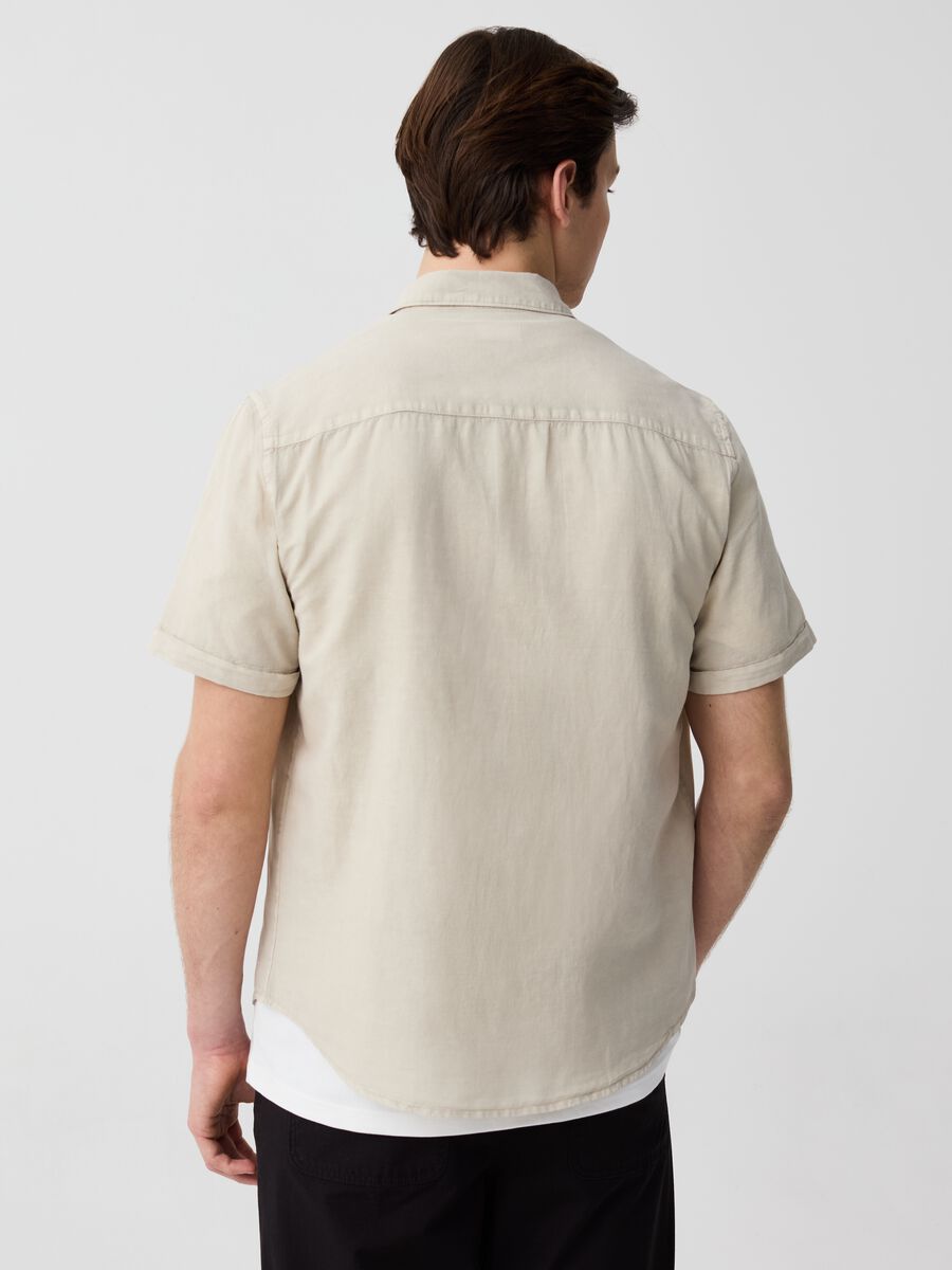 Camisa de manga corta de algodón y lino_2