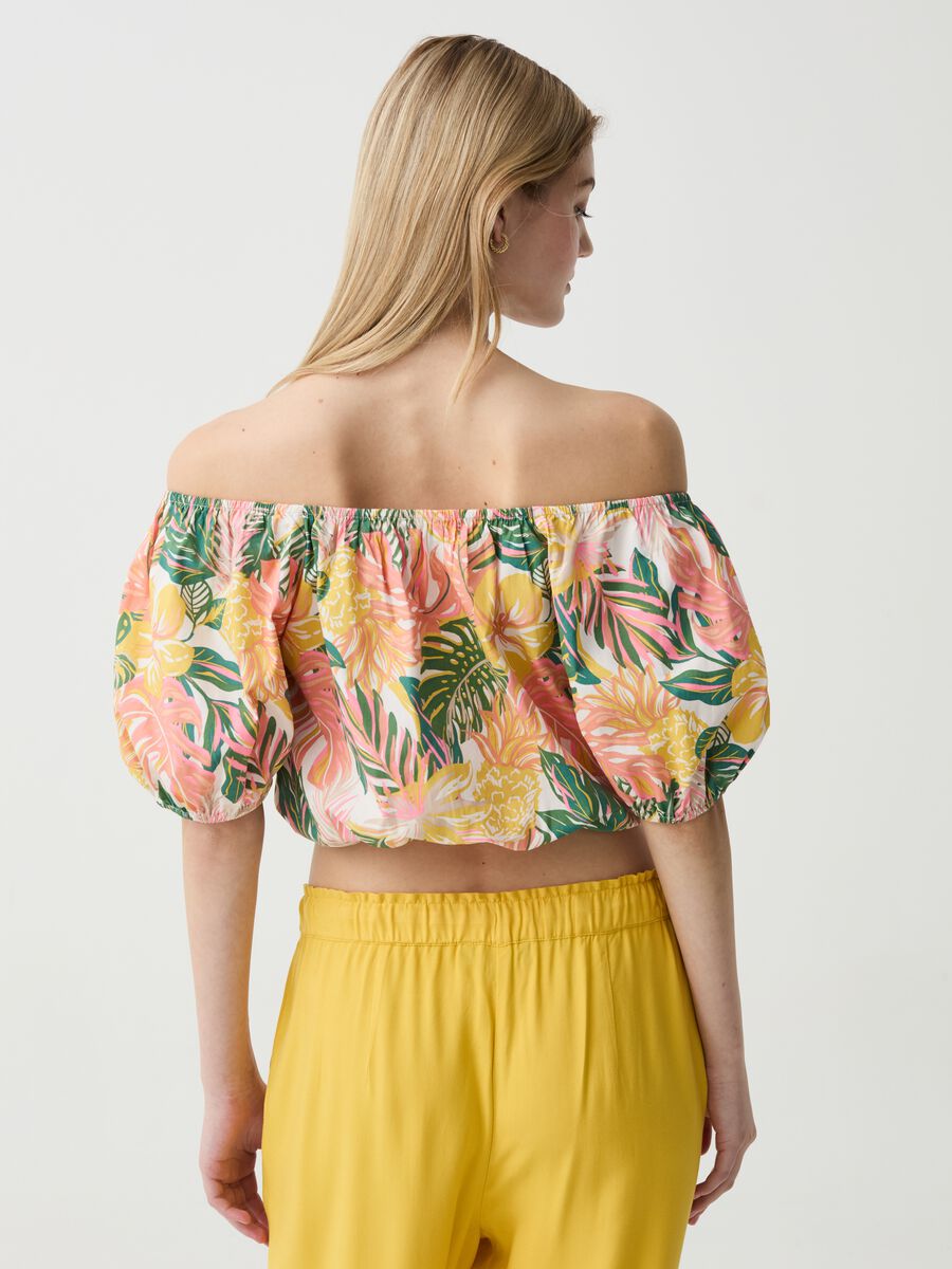 Crop top in cotton with bare shoulders_2
