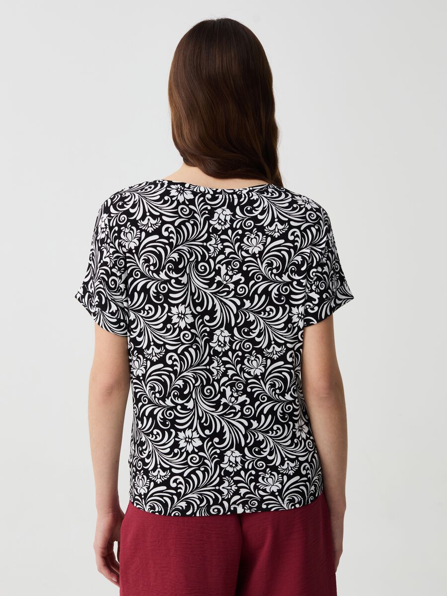 Floral T-shirt with kimono sleeves_2