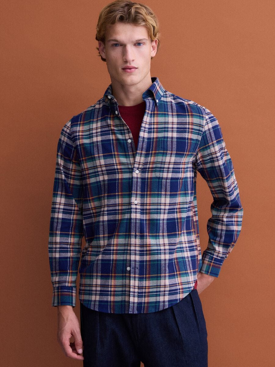 Camisa de franela de algod&oacute;n puro a cuadros azul y verde, corte regular_2