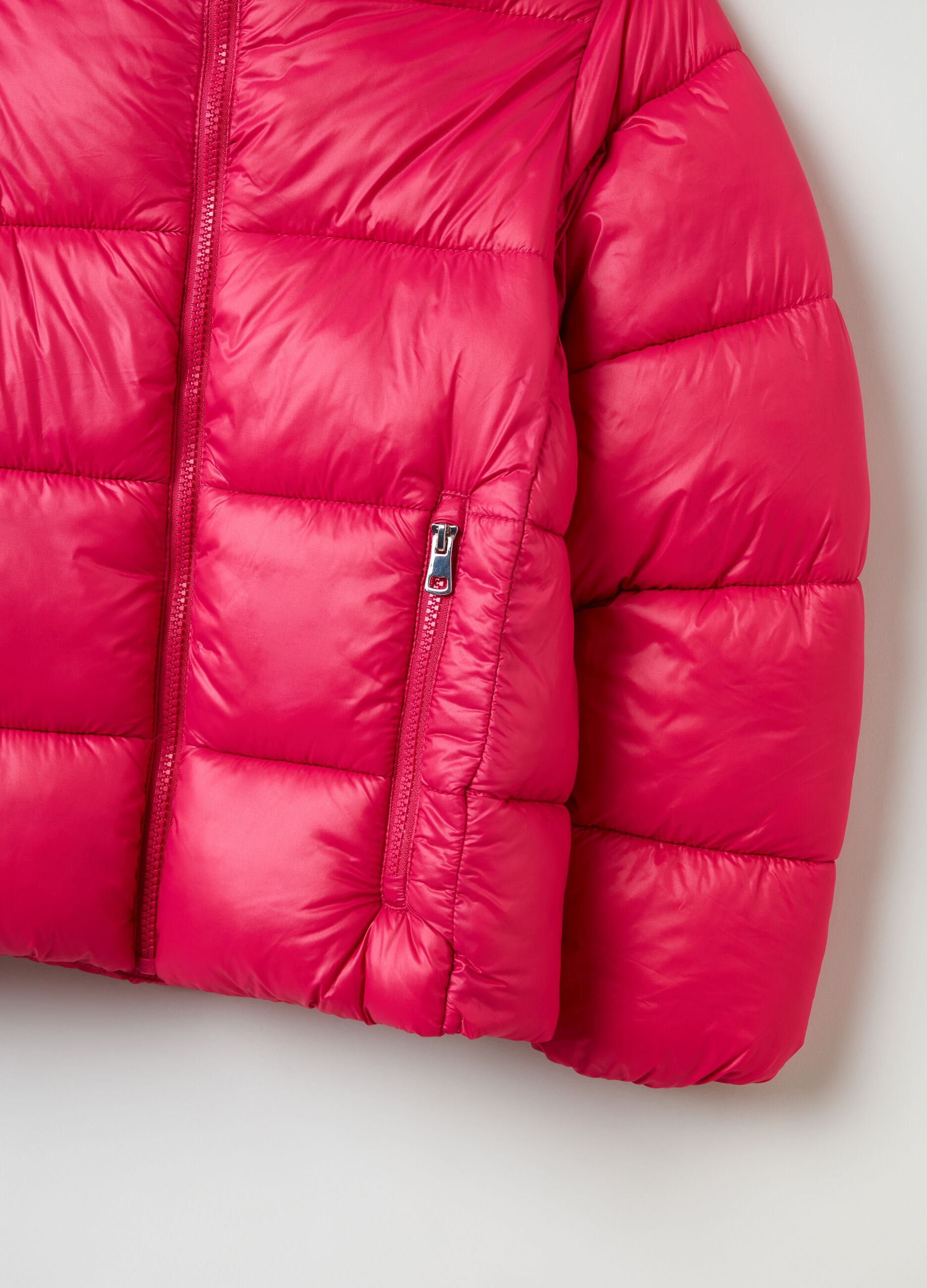 Quilted down jacket with hood_2
