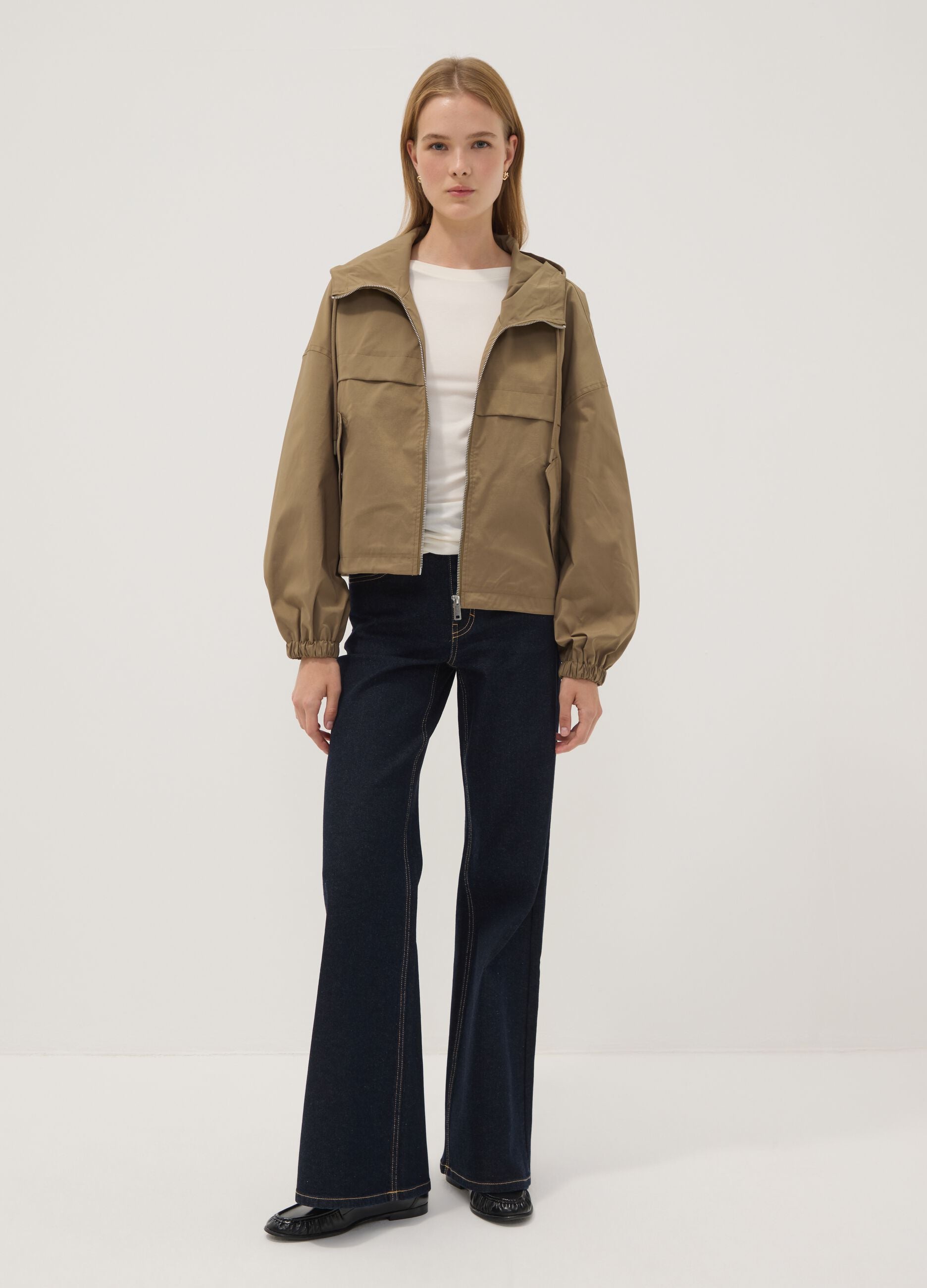 Beige hooded jacket with zip