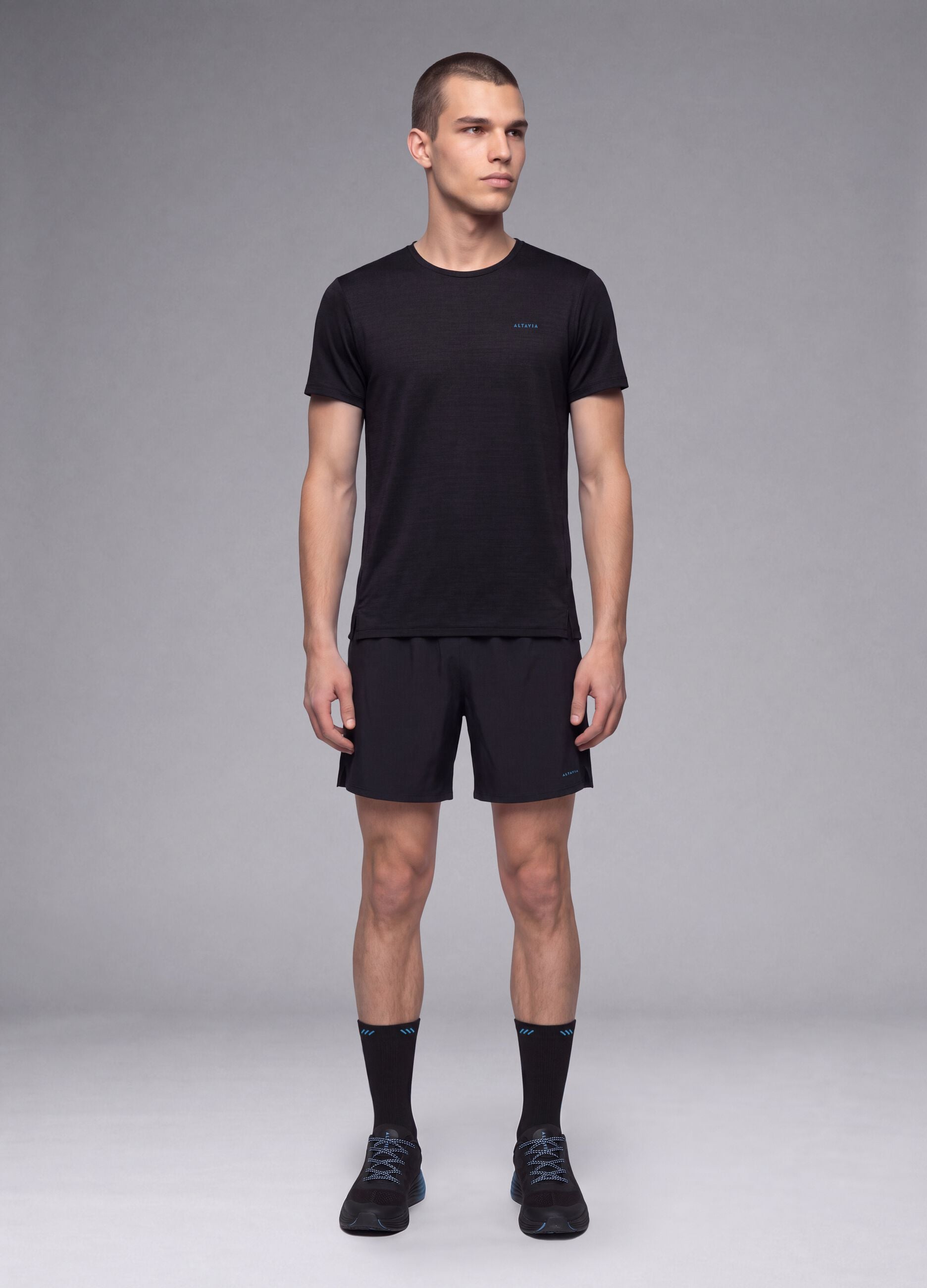 ALTAVIA black breathable technical slim-fit T-shirt