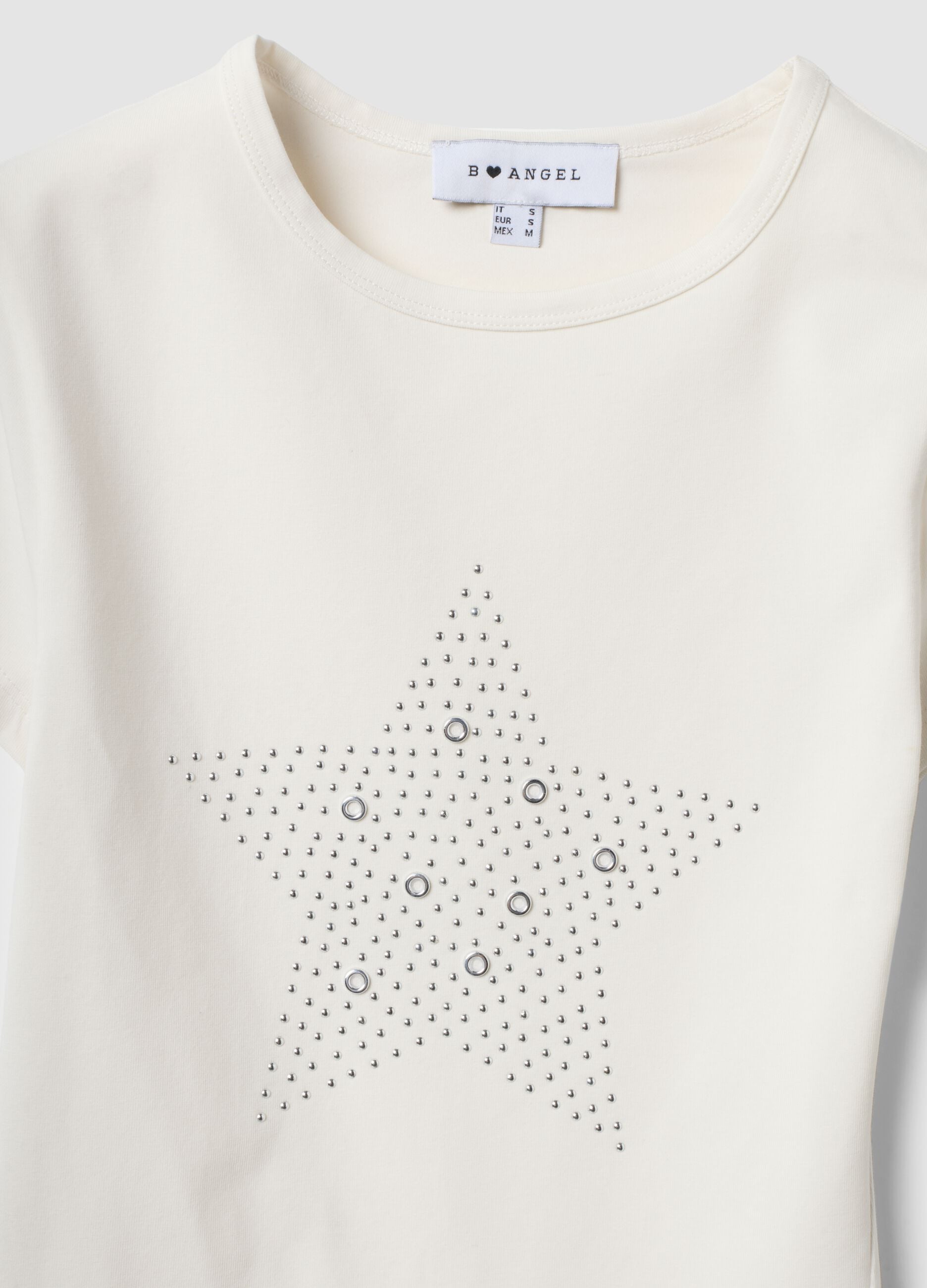 T-shirt branca justa em algod&atilde;o el&aacute;stico com aplica&ccedil;&otilde;es de strass