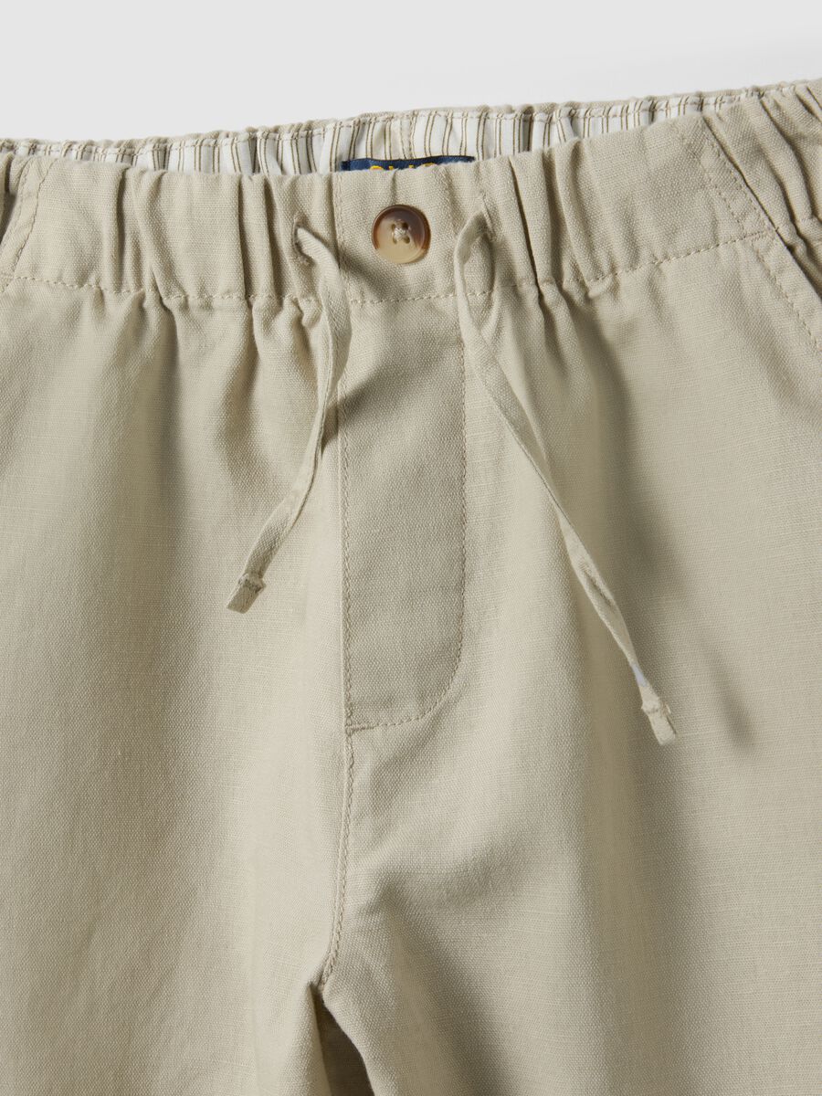 Beige linen blend oversized fit children's shorts_2