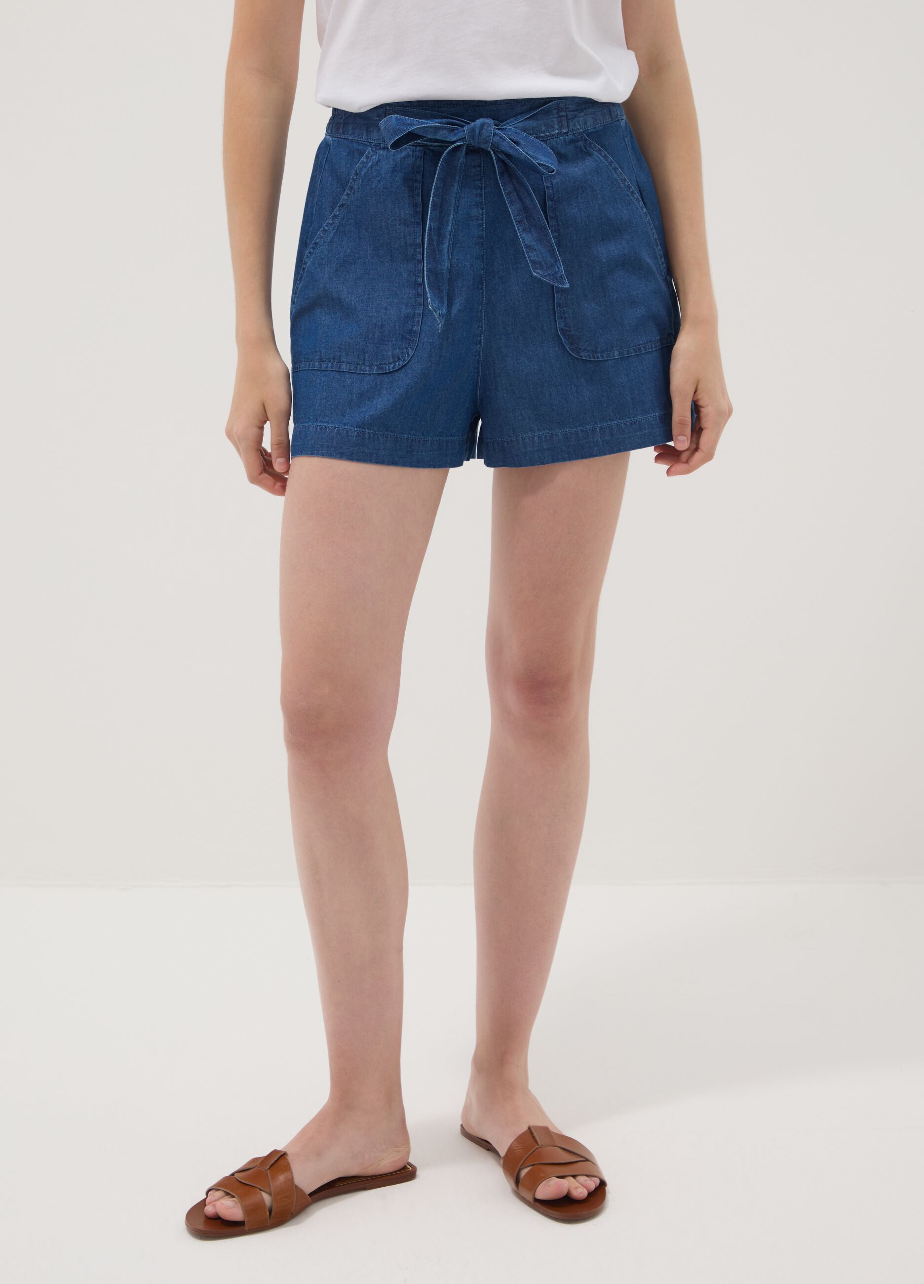 Blaue Denim-Shorts aus reiner Baumwolle mit elastischem Bund, Regular Fit