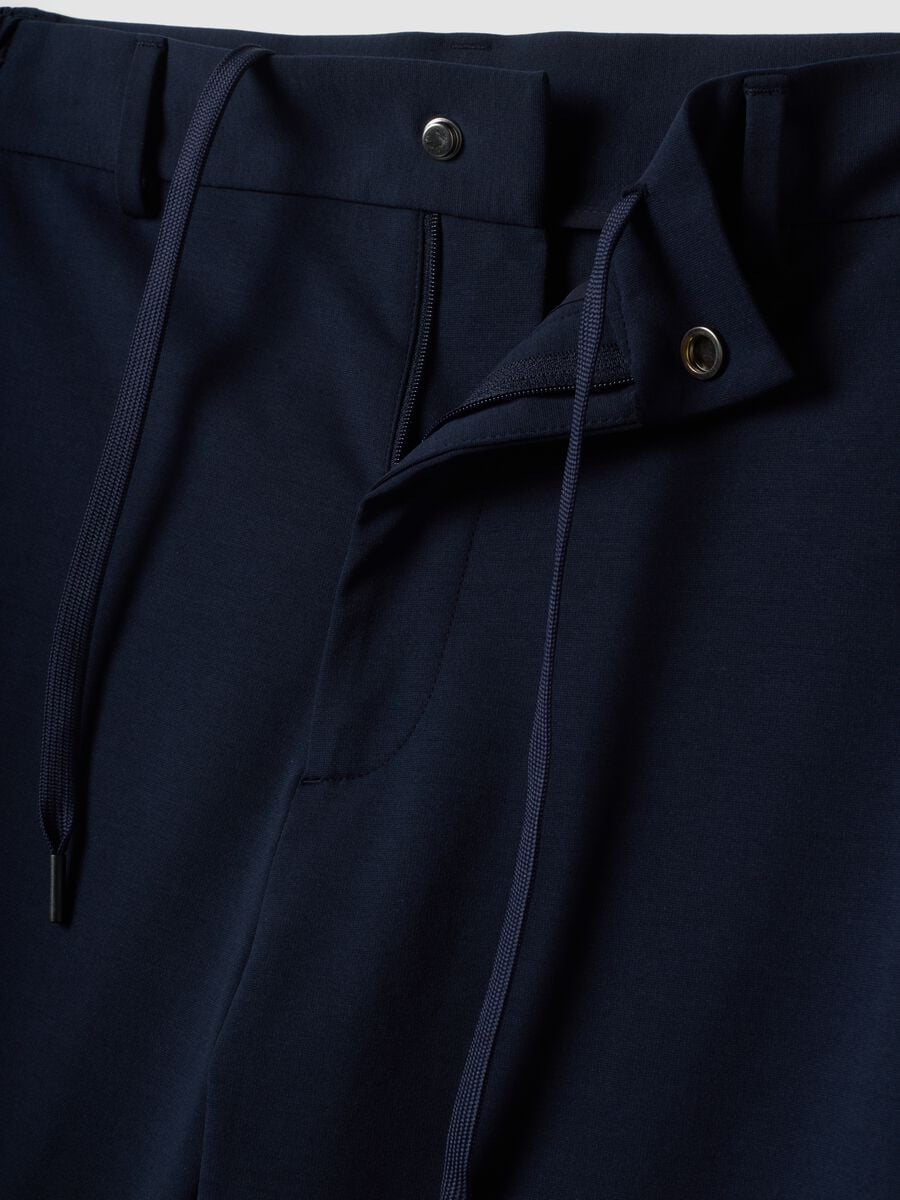 Blue regular-fit formal trousers in stretch cotton_1