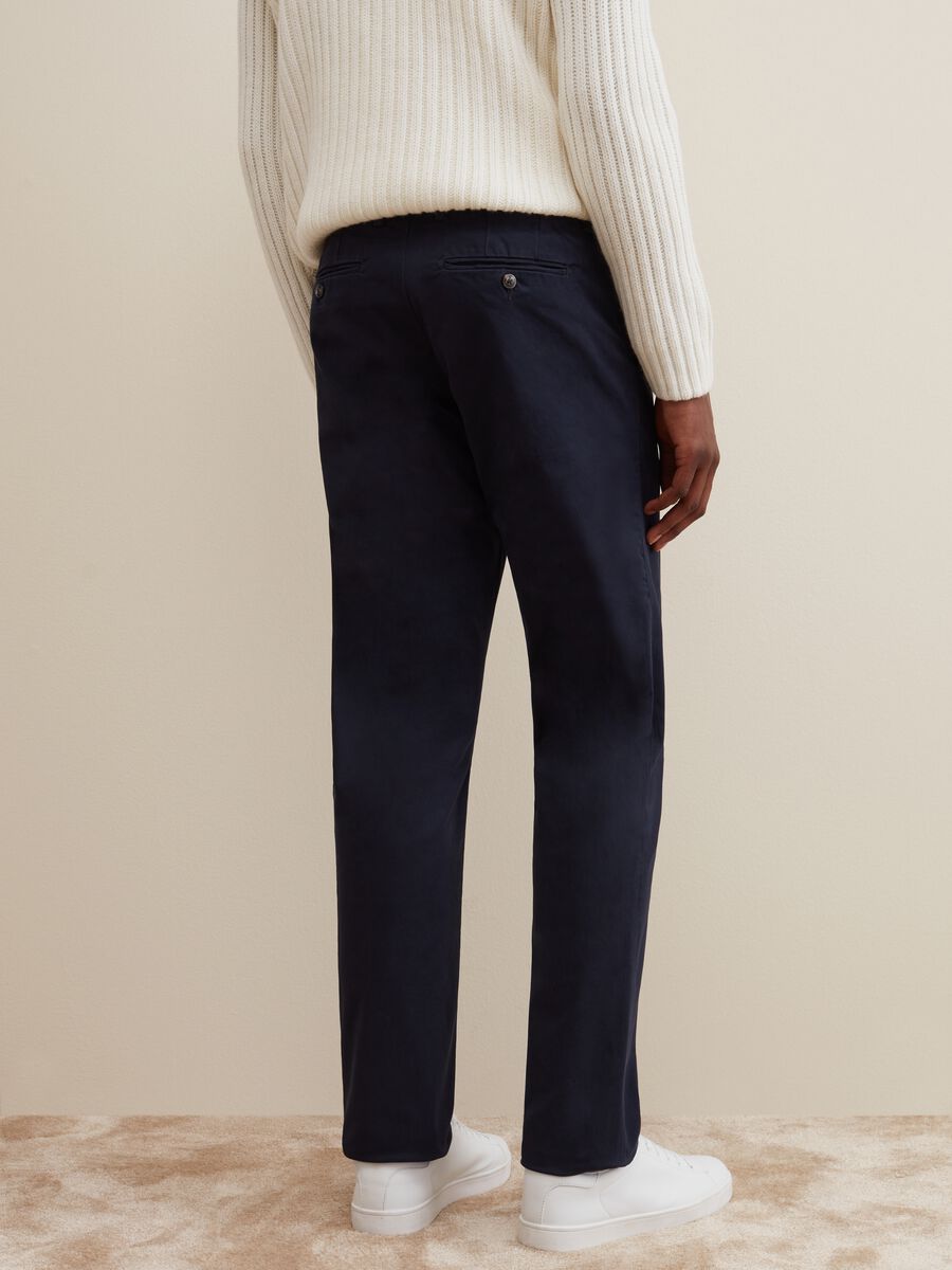 Regular-fit trousers in stretch twill_2
