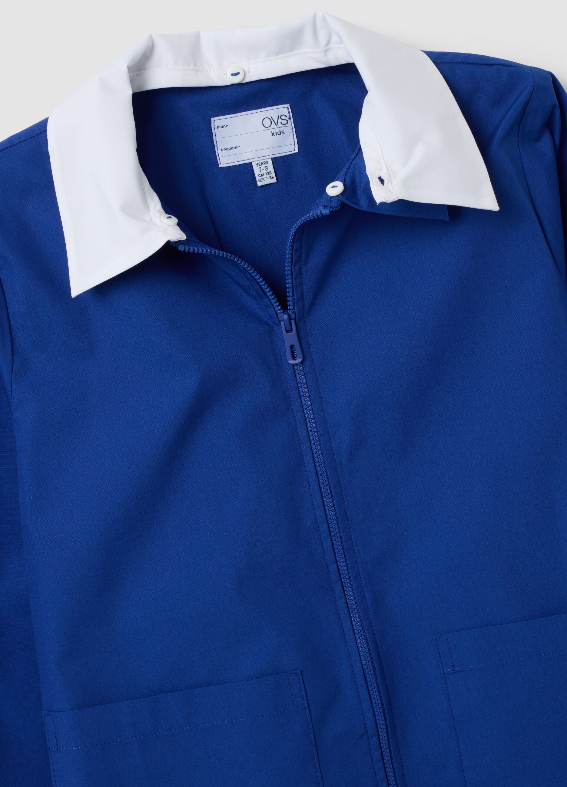 2-pack of blue school aprons with zip and white collar for boys