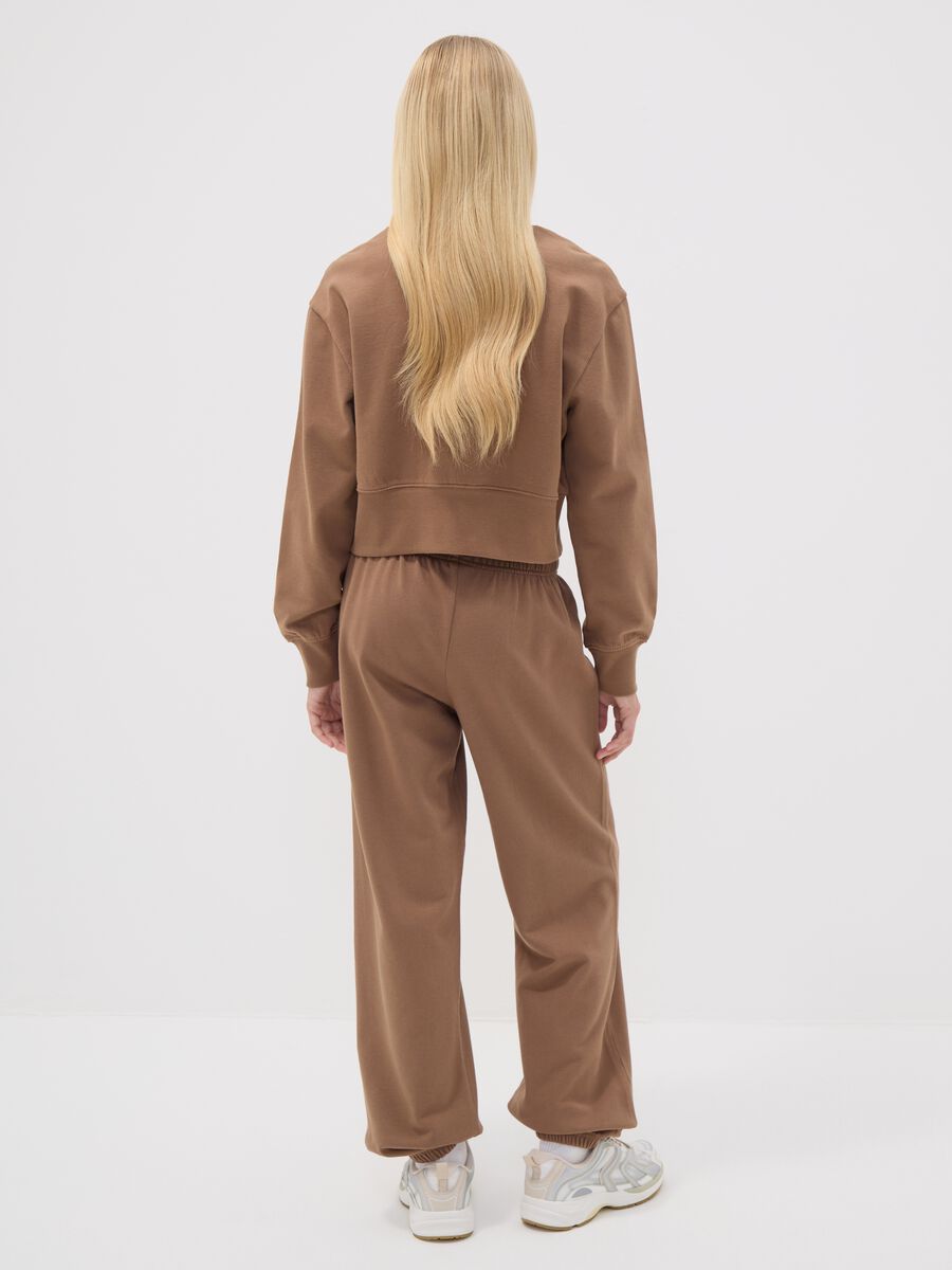 Brown jogger trousers in organic cotton and viscose blend for girls_1