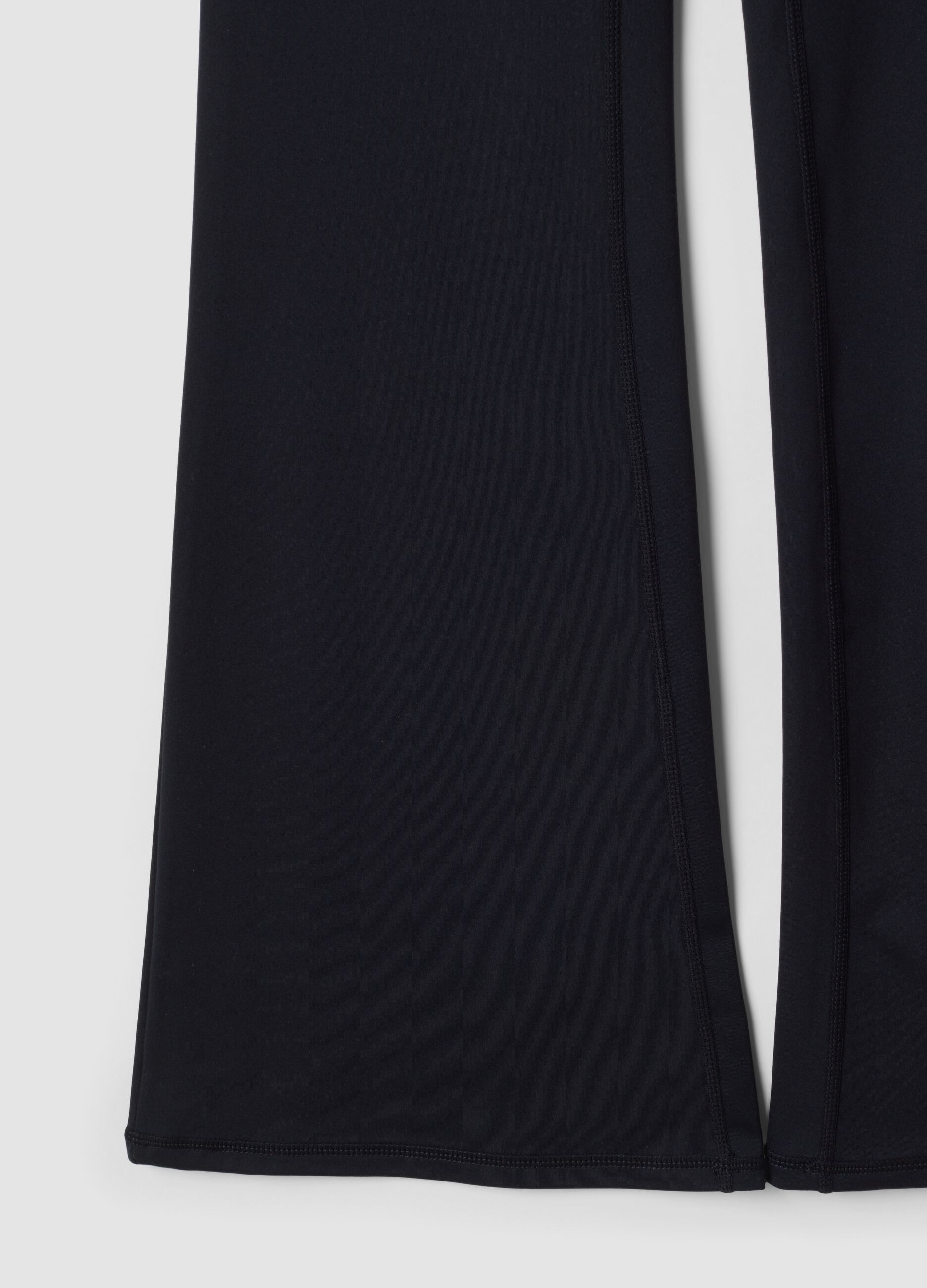 Blue flared leggings in stretchy fabric