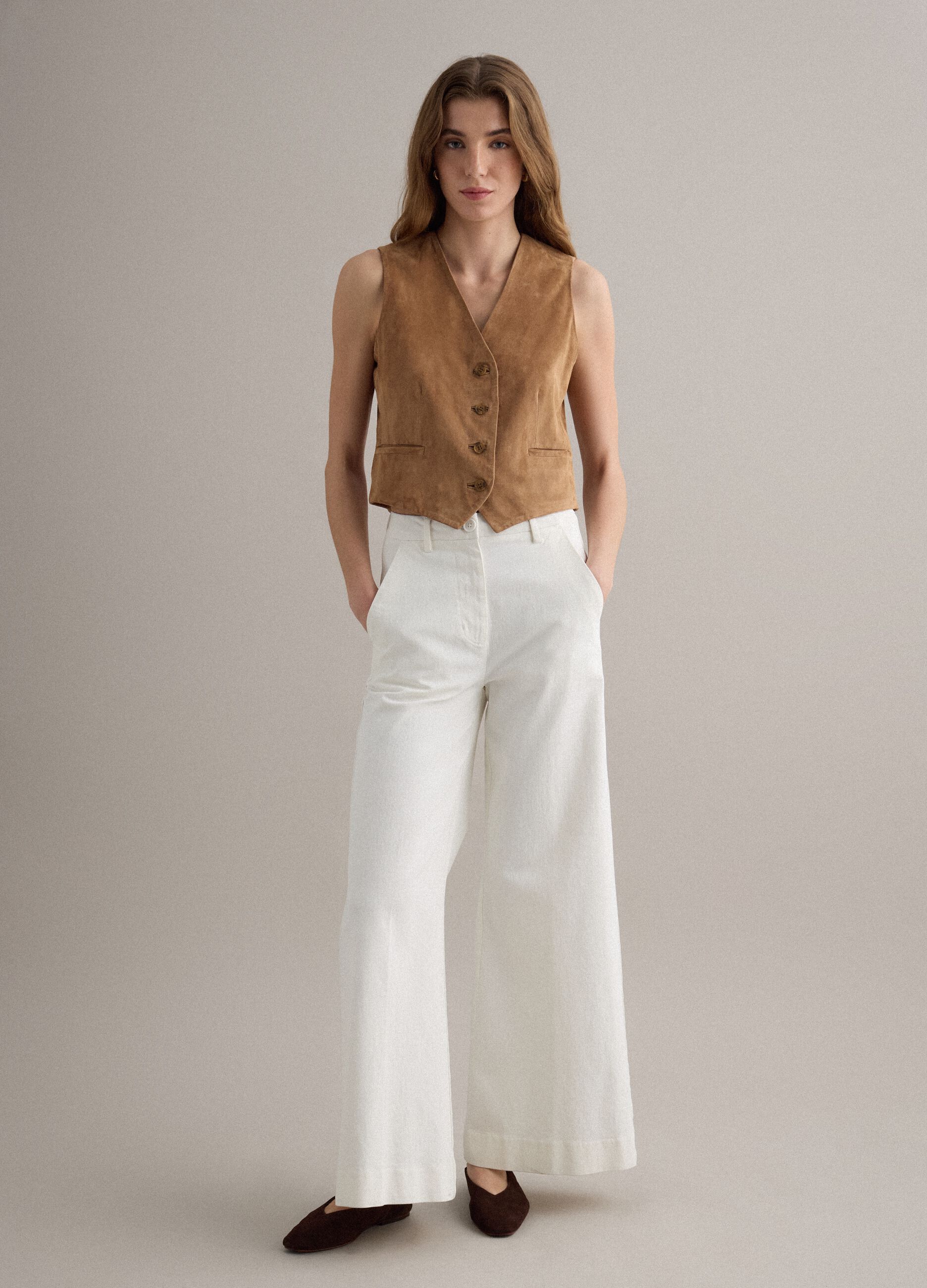 Braune Weste aus echtem Leder