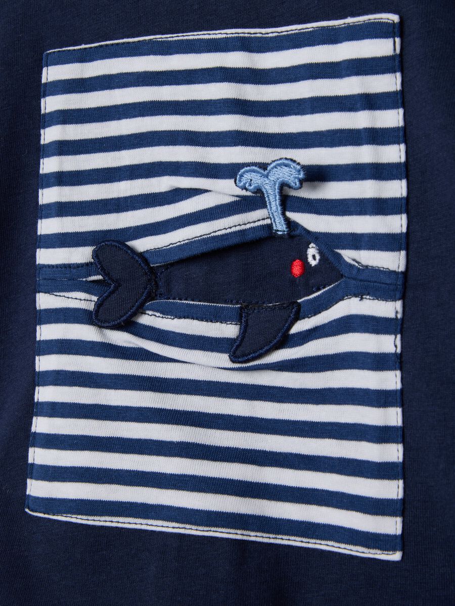 Blue pure cotton regular fit T-shirt with embroidery for newborns_2