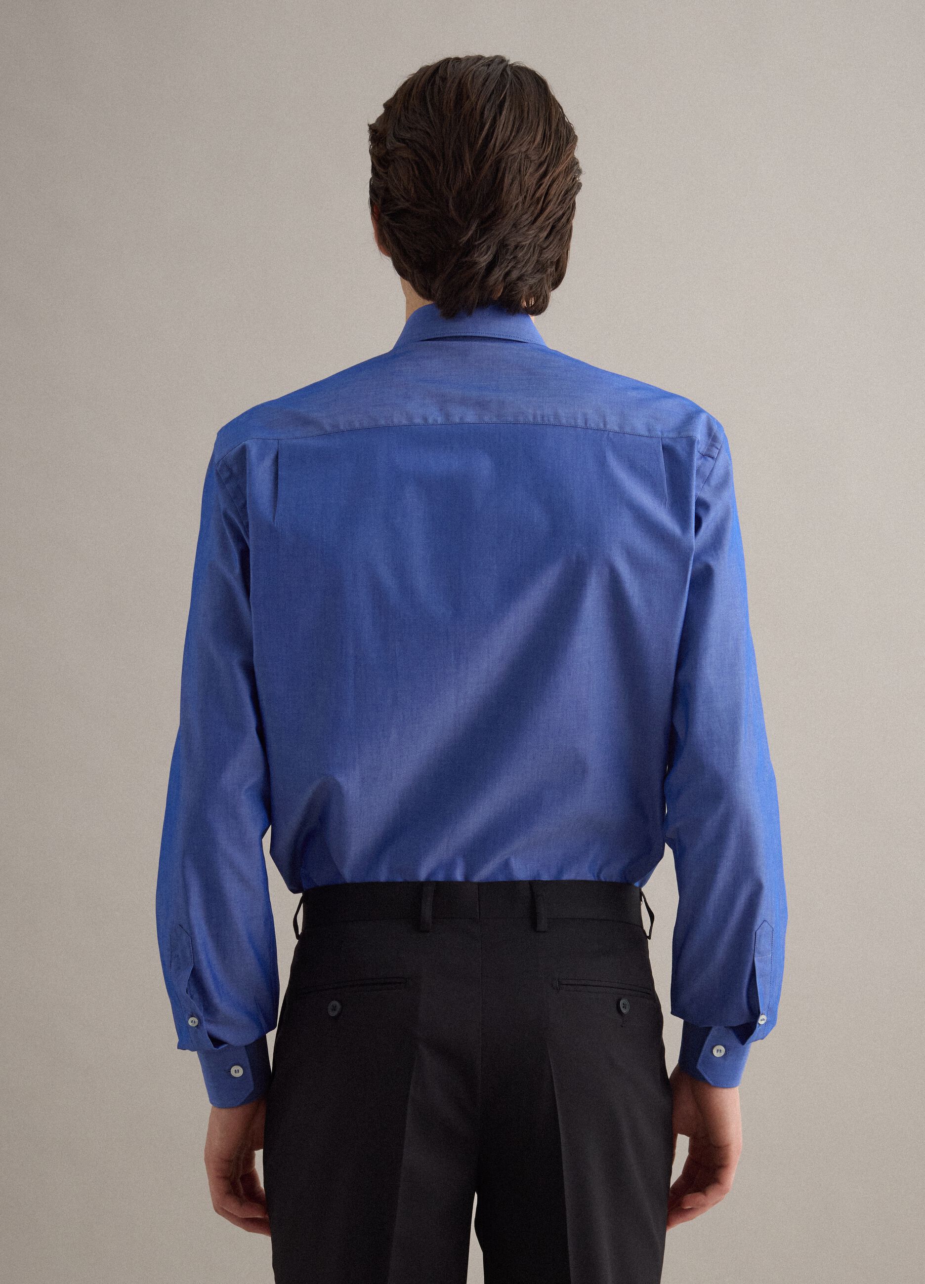 Long-sleeved blue cotton shirt, regular fit