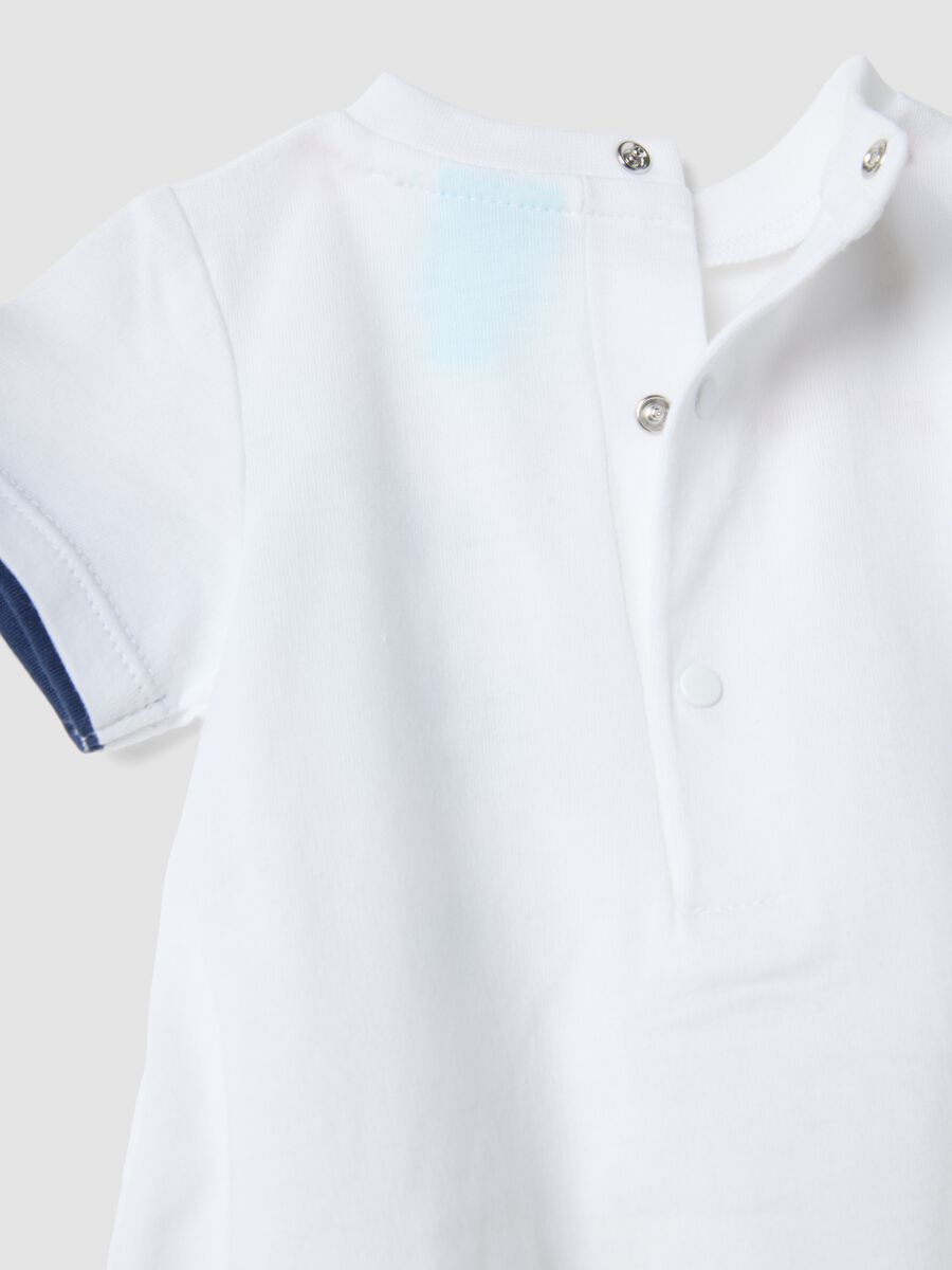 White pure cotton infant onesie featuring Mickey Mouse_3