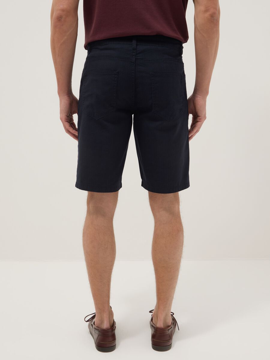Blue regular-fit pure cotton Bermuda shorts_2