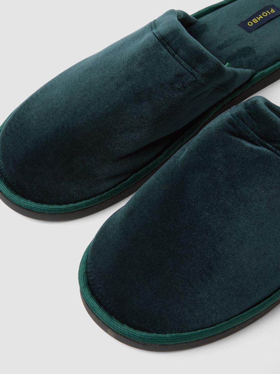 Padded green slippers for home_2