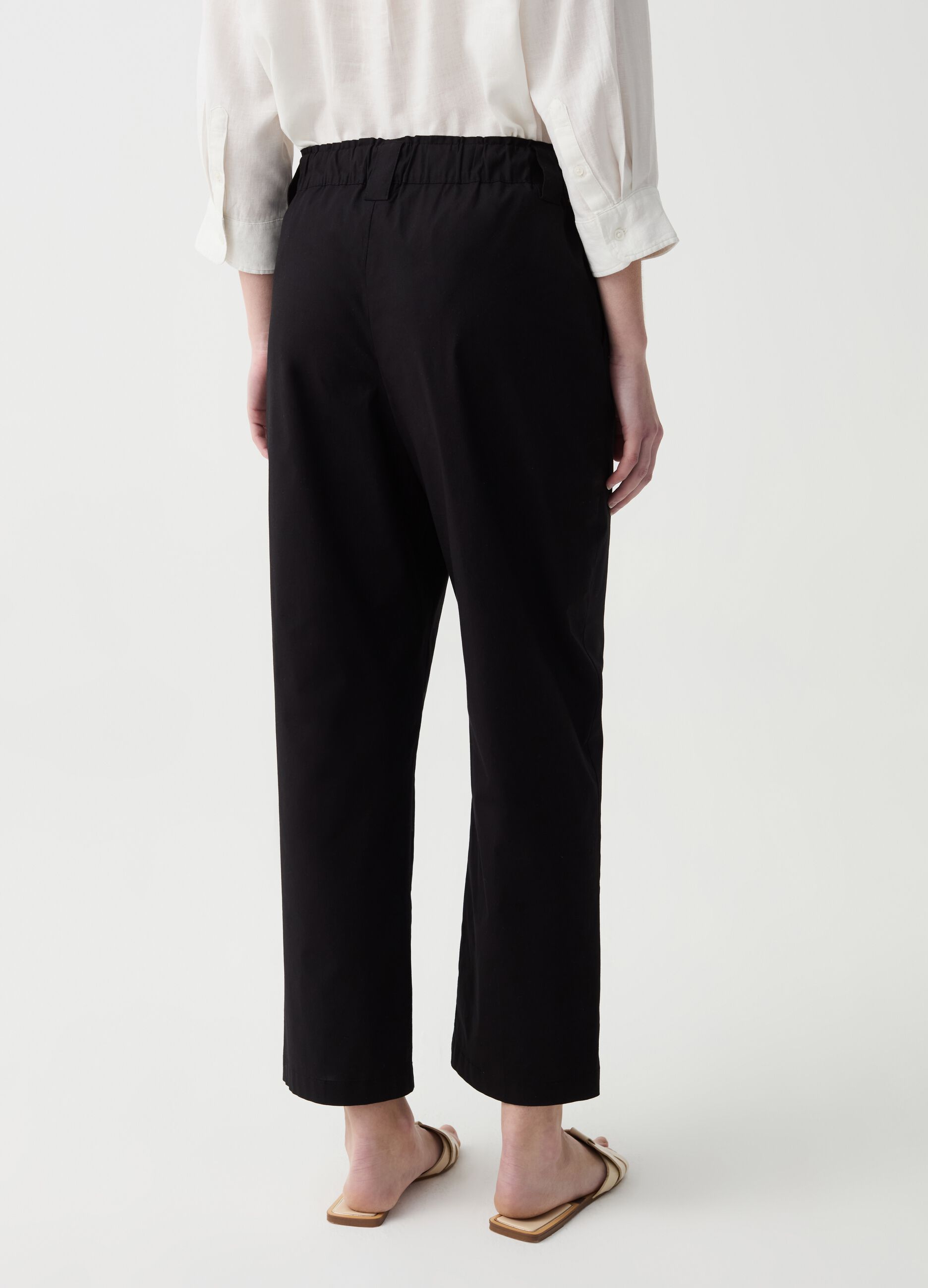 Wide-leg cropped trousers in stretch cotton