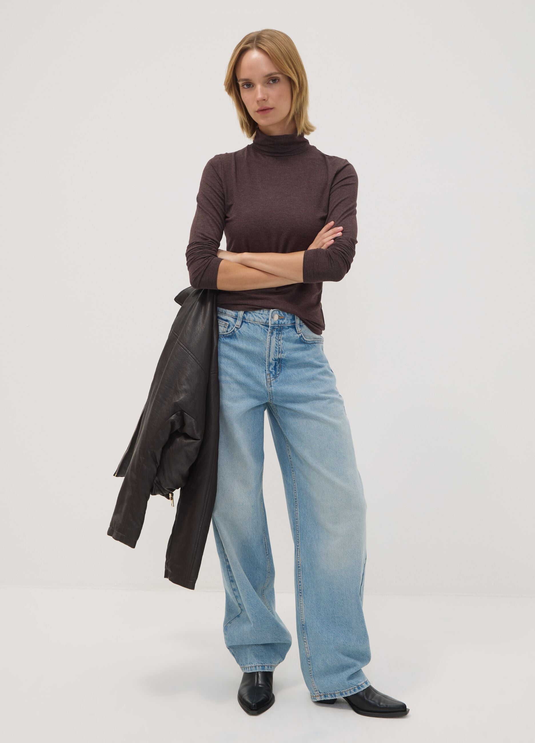 Brown stretch viscose top with mock neck, regular fit