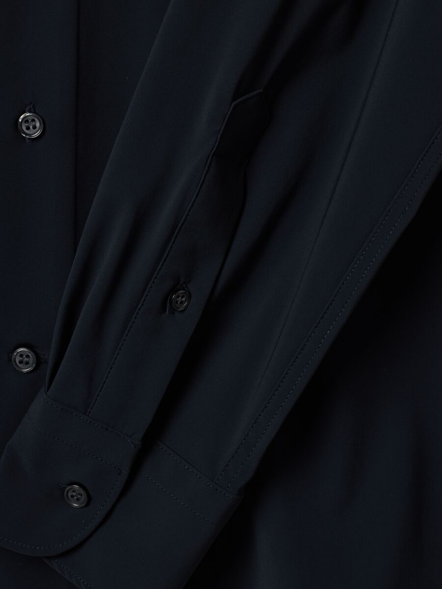 Black slim-fit shirt in breathable stretch fabric with 4-way stretch_1