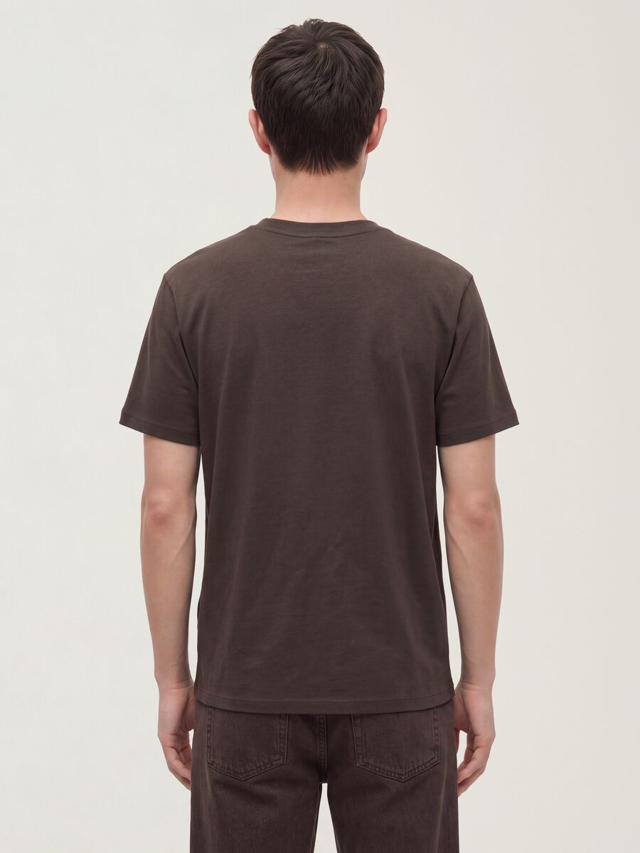Brown mercerised pure cotton regular-fit crew-neck T-shirt_3