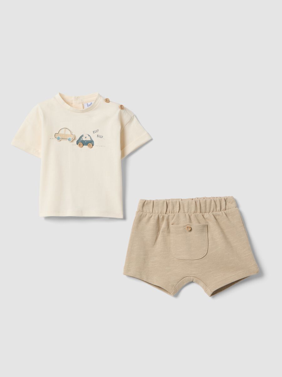 Beige organic cotton newborn set with relaxed fit_0