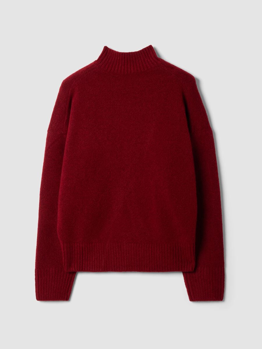 Maglia rossa in lana elasticizzata con collo rialzato_1