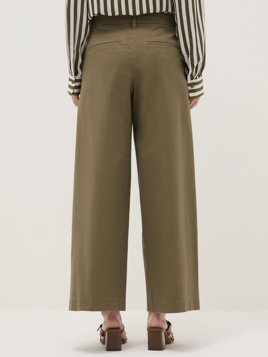 Green stretch cotton regular fit chino trousers_2