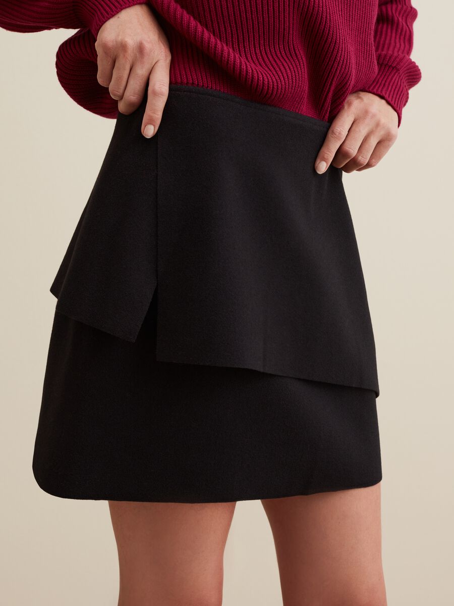 Miniskirt with flounce_3