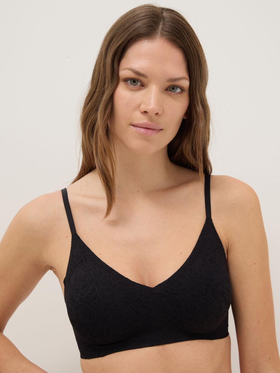 Black Lace Bra with Removable Padding_0