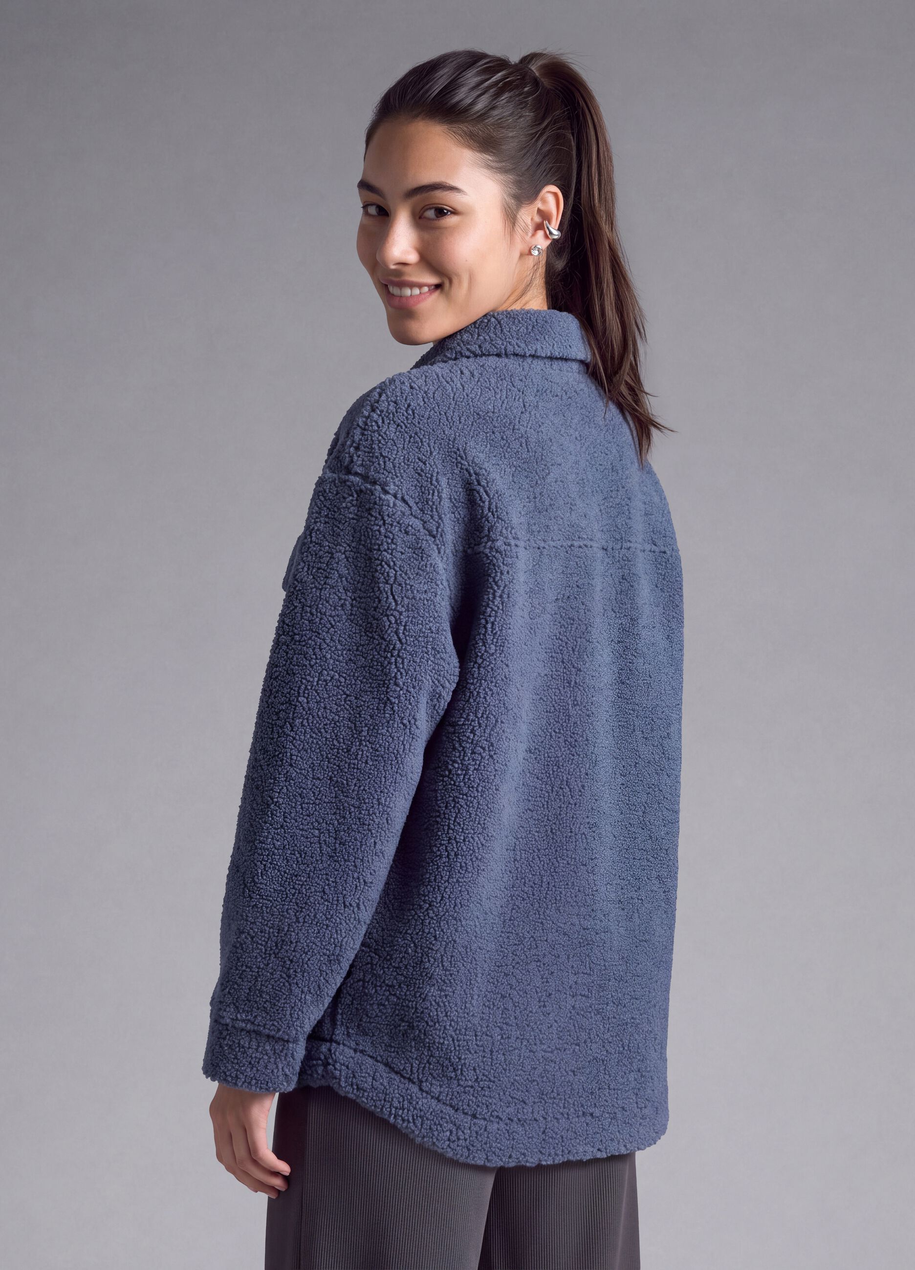 Blue sherpa shacket with buttons, relaxed fit &ndash; ALTAVIA STUDIO