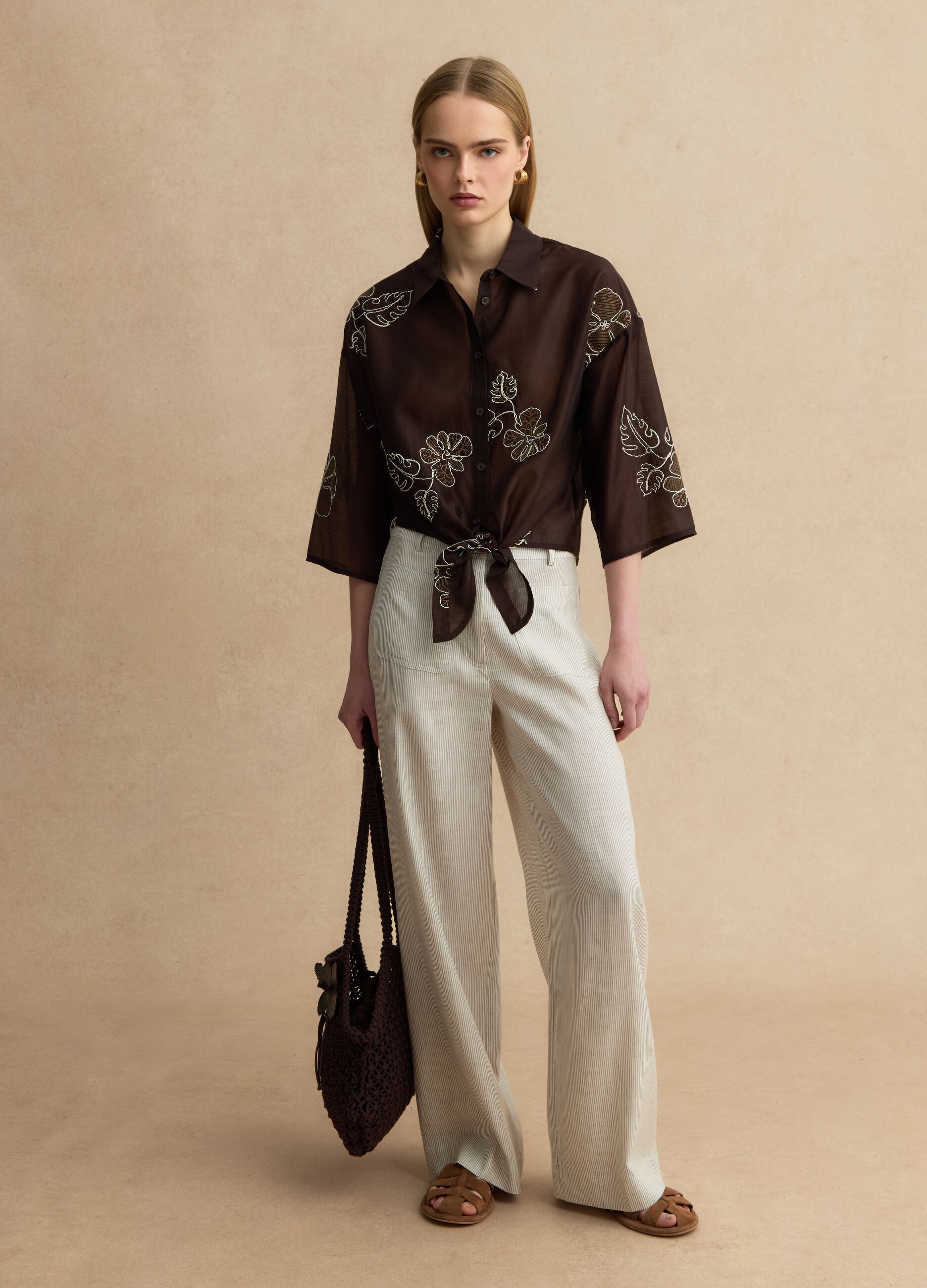 Weite Hosen im mehrfarbig gestreiften Lyocell-Leinenmix