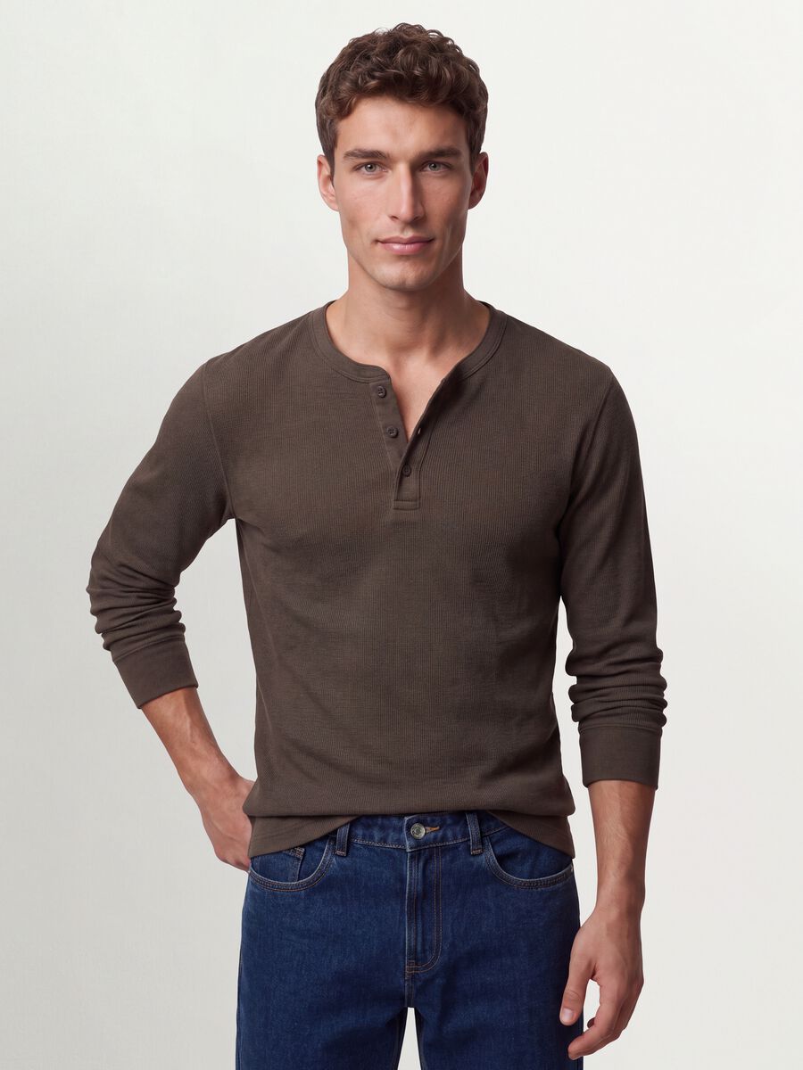 Brown honeycomb viscose-blend regular-fit T-shirt_1