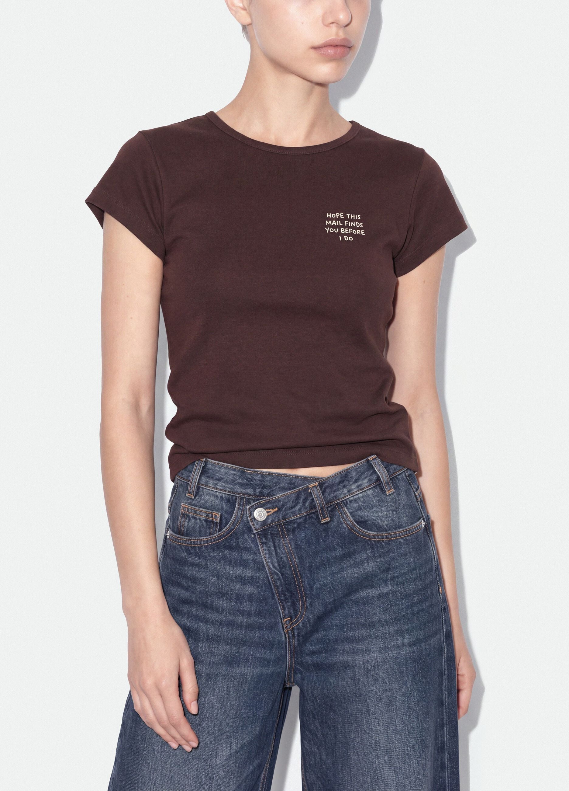 Brown pure cotton crew-neck T-shirt with slogan