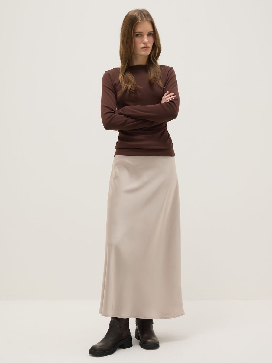 T-shirt de manga comprida castanha em algod&atilde;o puro ajuste regular_1