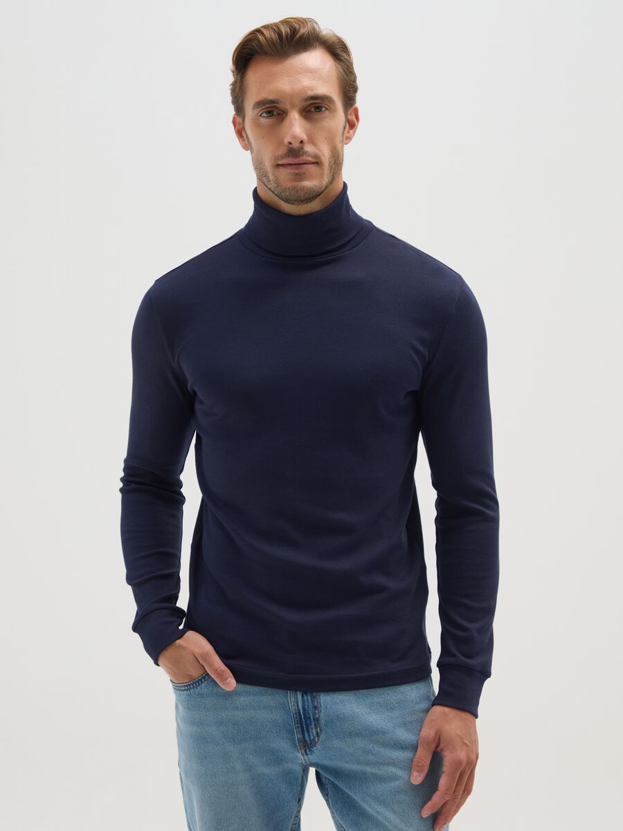 Chemise bleue &agrave; manches longues en coton &agrave; col roul&eacute;_0