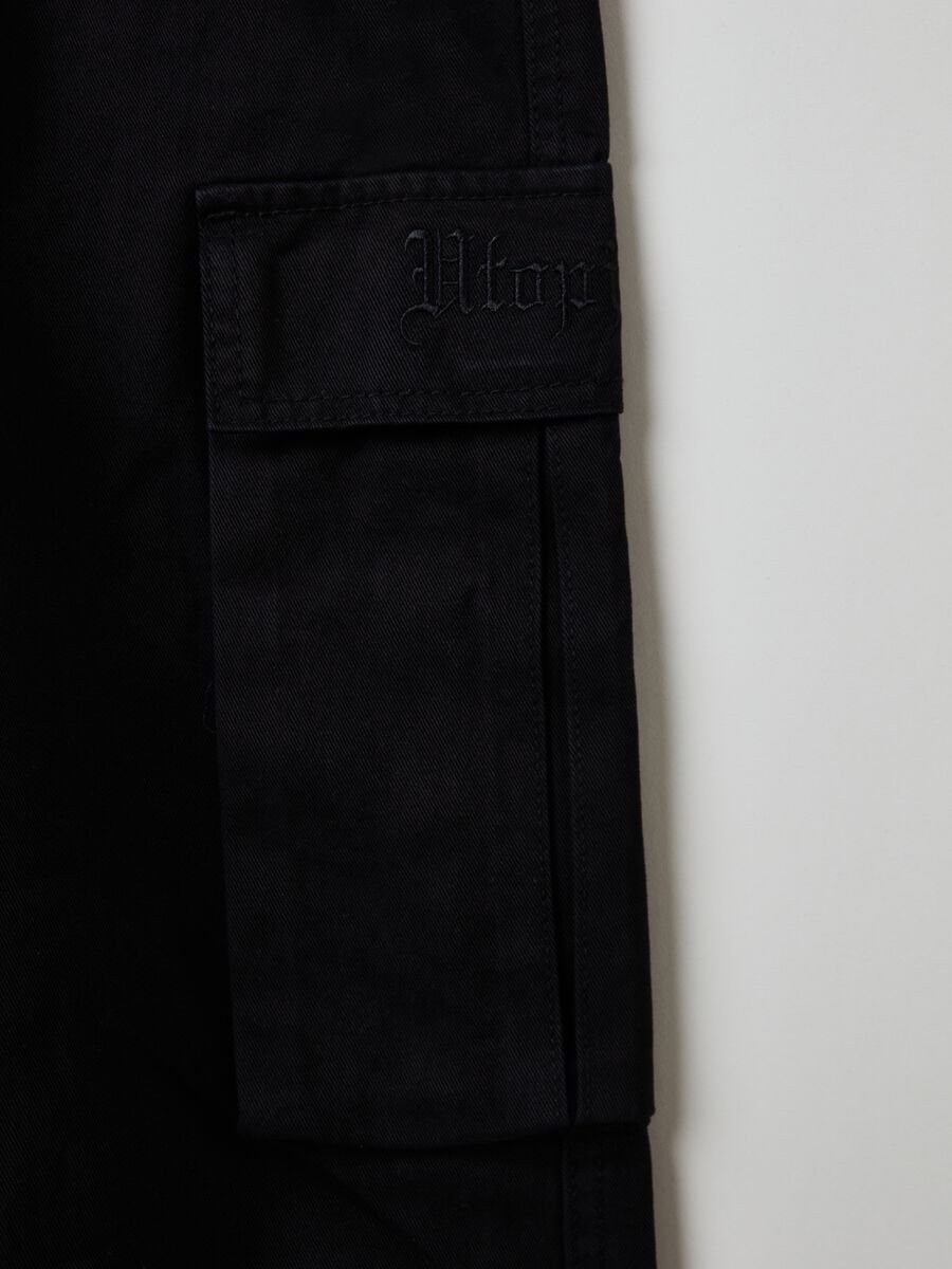 Black Wide-Leg Cargo Trousers_7