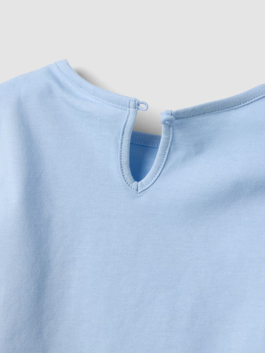 Completo azzurro in puro cotone con t-shirt e leggings per bimba regular fit_3