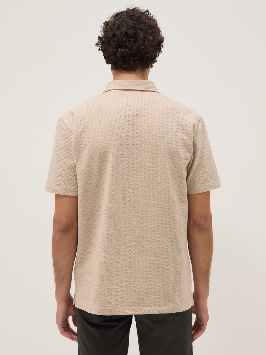 Beige short-sleeved stretch polo shirt_3