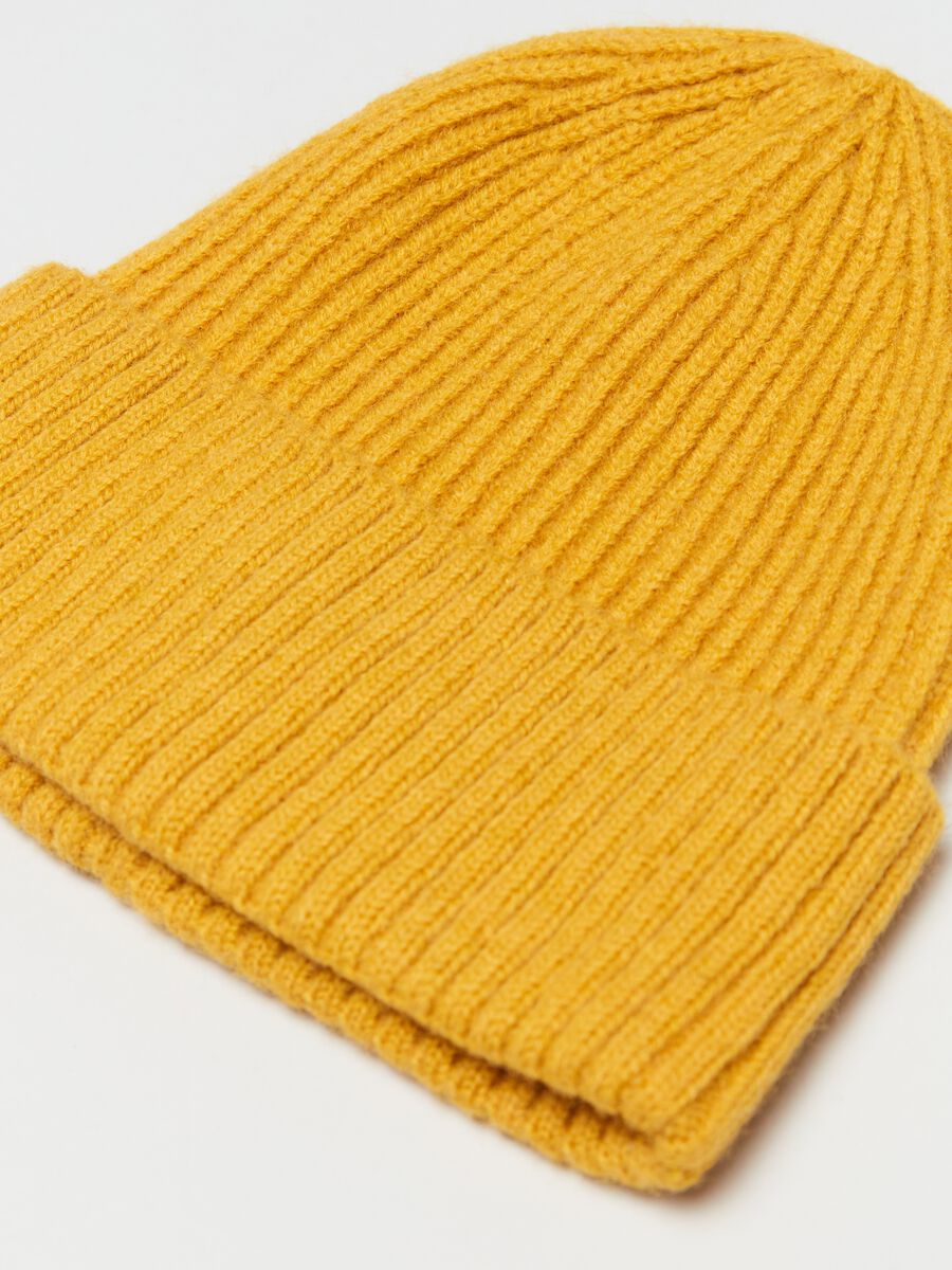 Ribbed beanie with turn-up_1