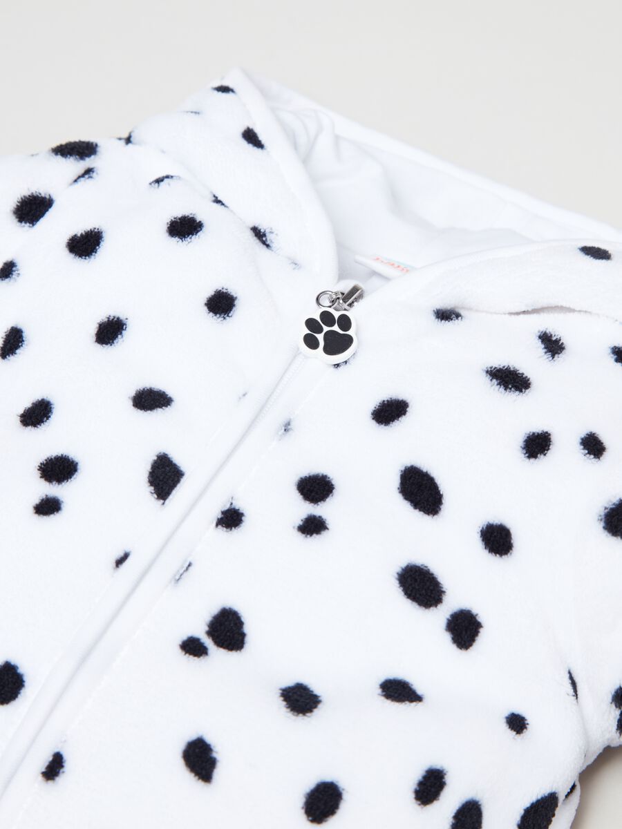 101 Dalmatians onesie in faux fur_2