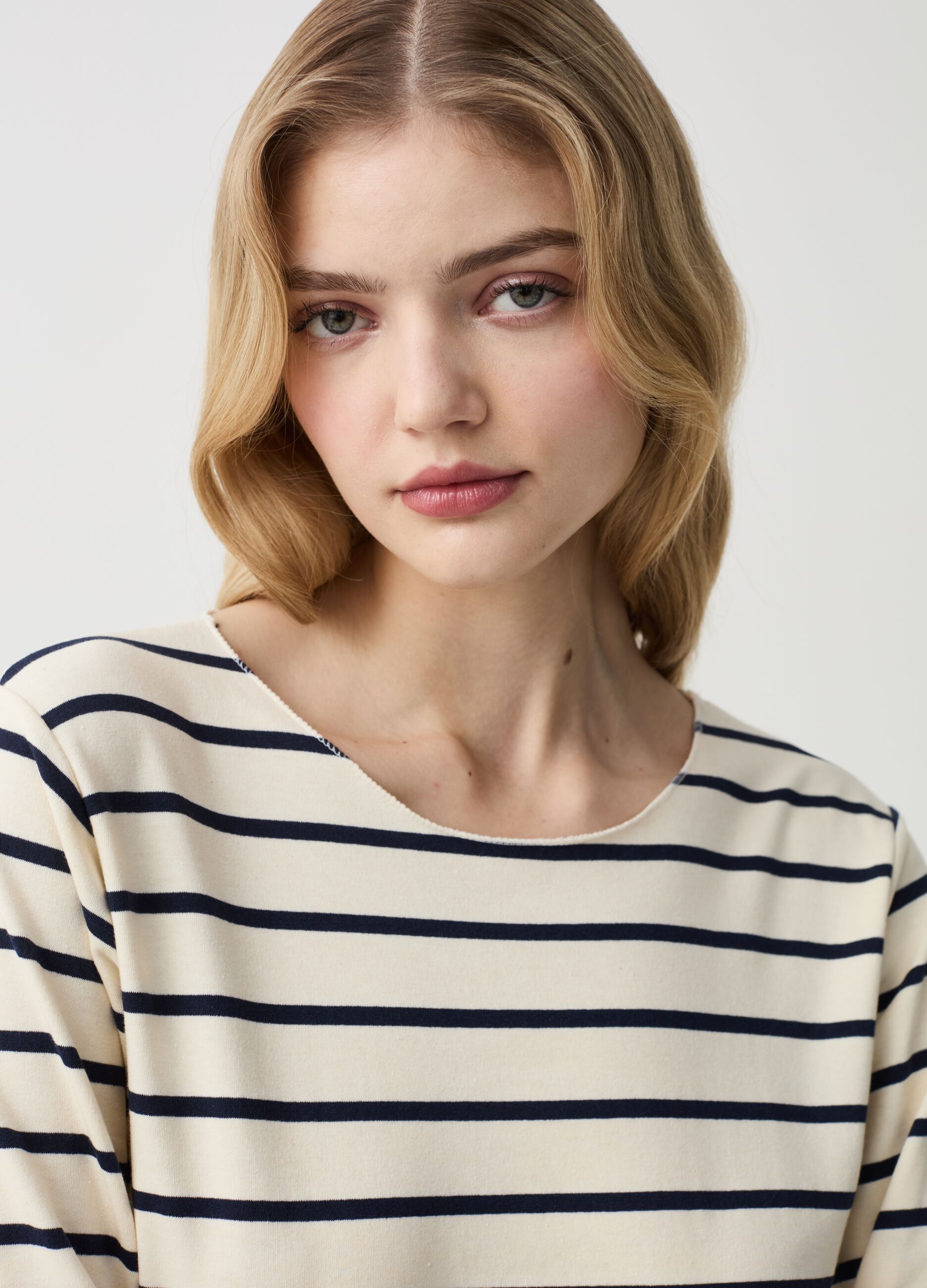 Striped T-shirt with raw trims