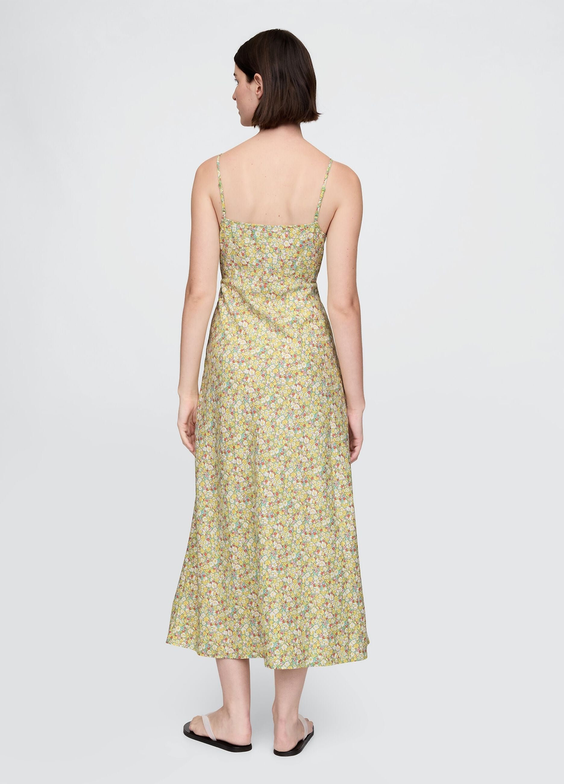 Langes Kleid mit buntem Blumenmuster