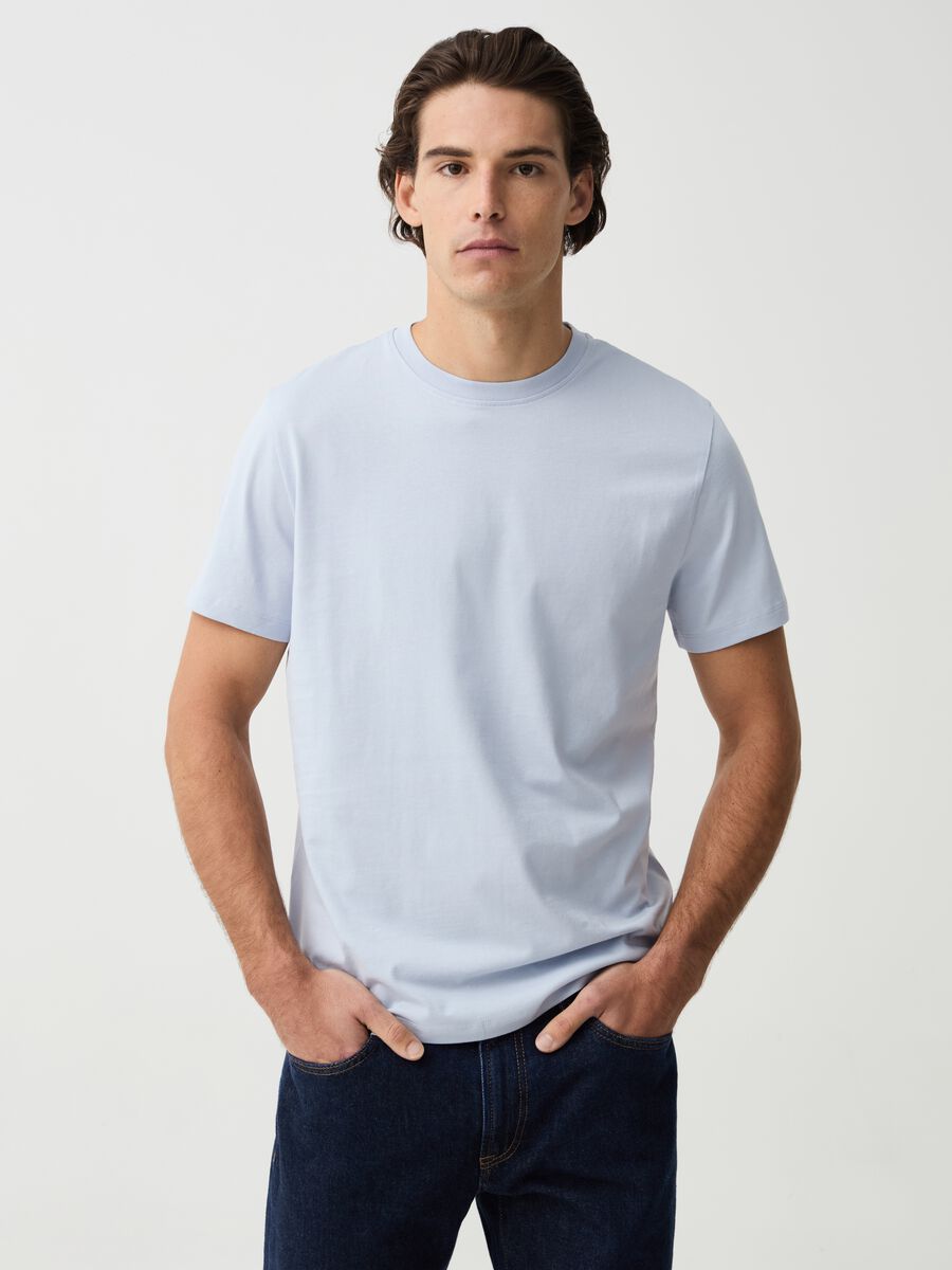 Camiseta cuello redondo de algodón orgánico_0
