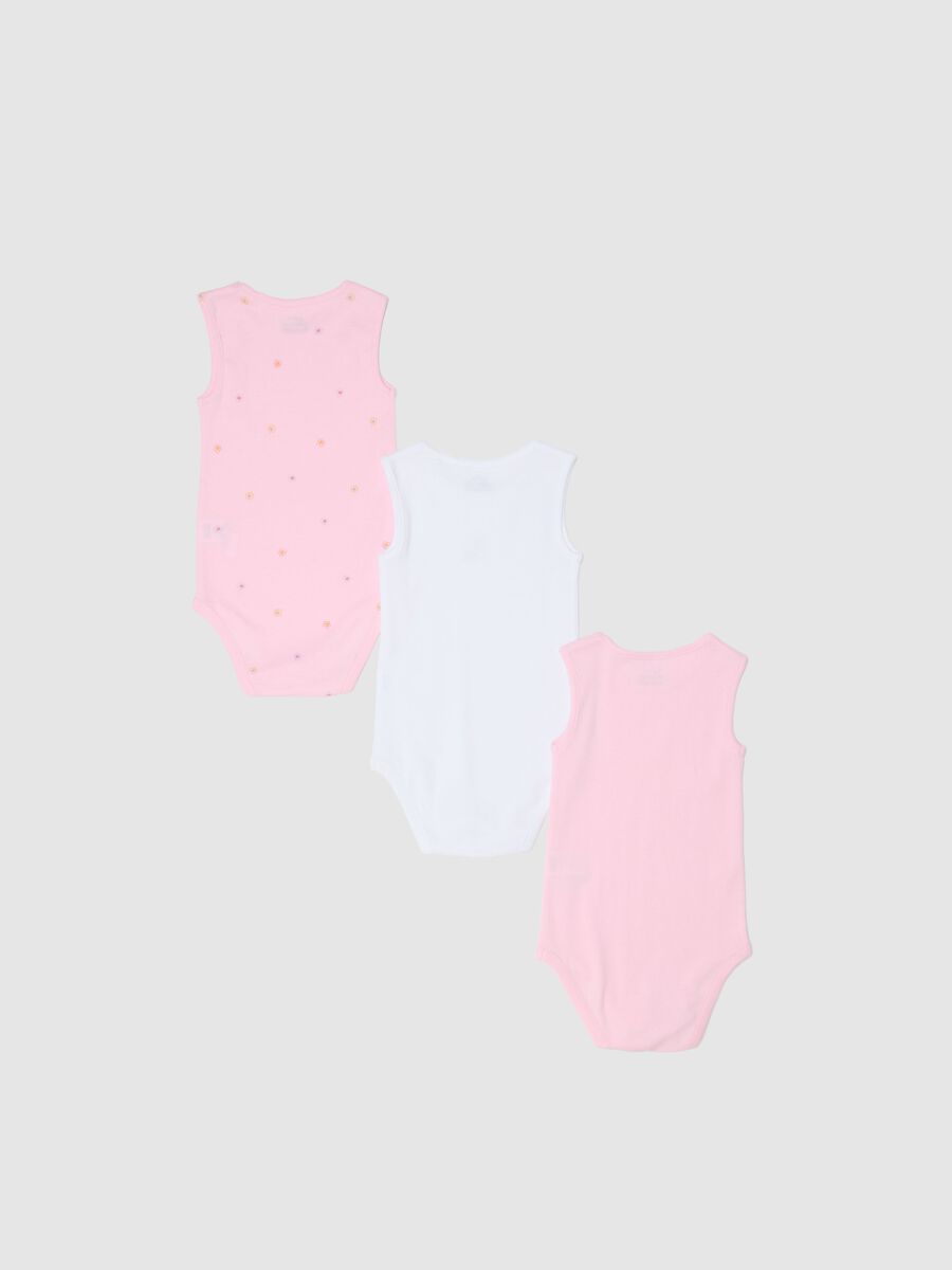 Tripack sleeveless bodysuits in pure cotton multicolour for baby girls_1
