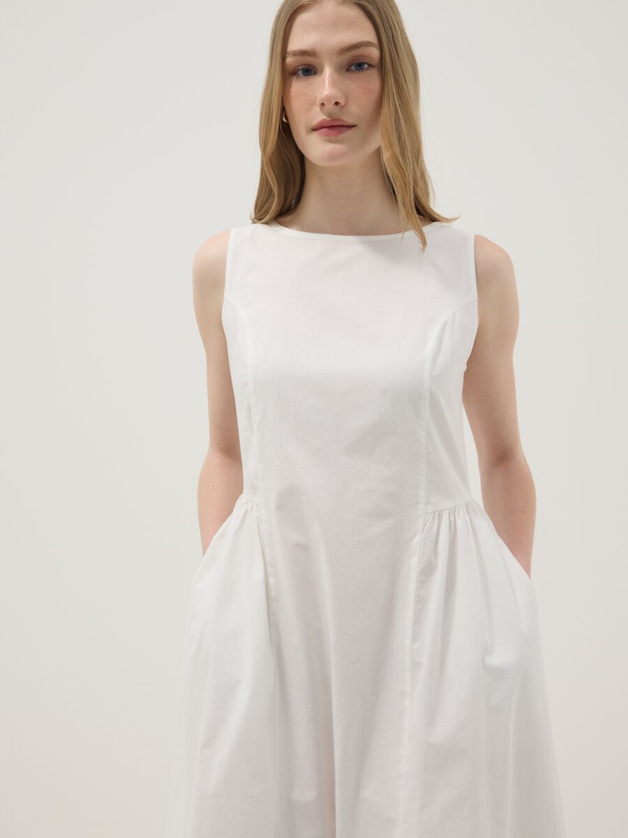 White pure cotton dress with boat neckline_0