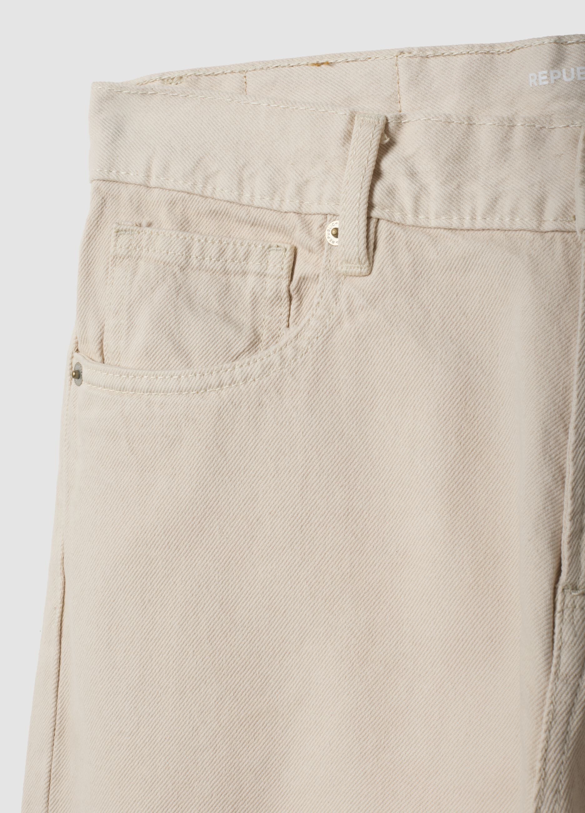 Beige Straight-Fit-Jeans aus reinem Baumwolltwill